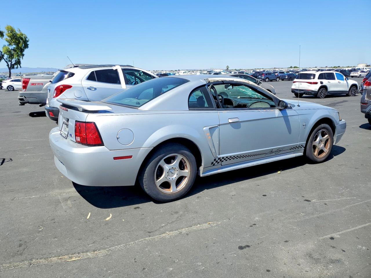 2003 Ford Mustang Silver vin: 1FAFP40483F439891