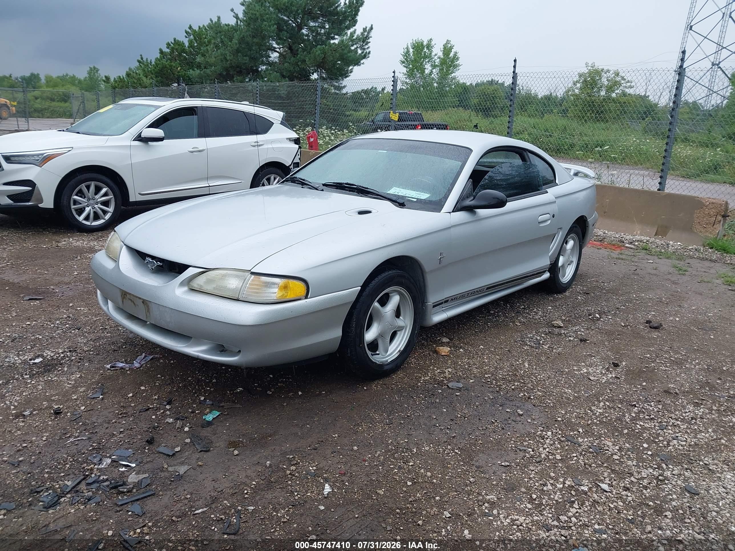 1998 Ford Mustang   Silver vin: 1FAFP4048WF266233