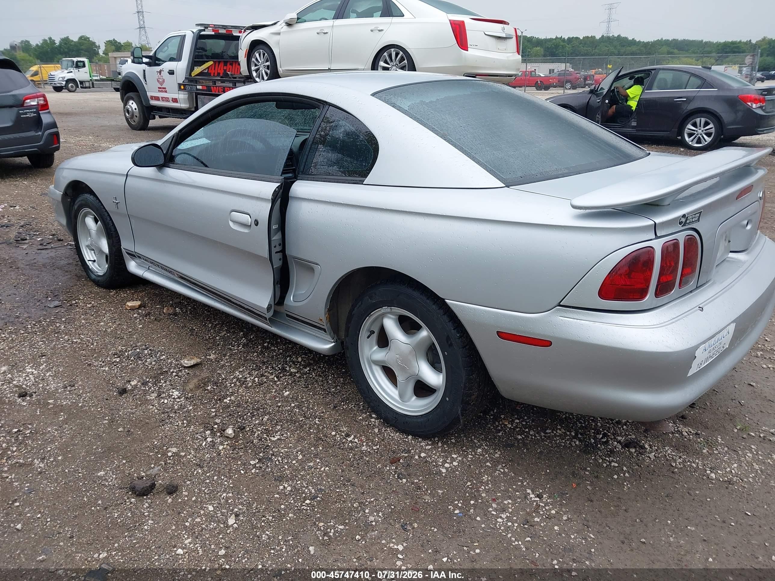 1998 Ford Mustang   Silver vin: 1FAFP4048WF266233