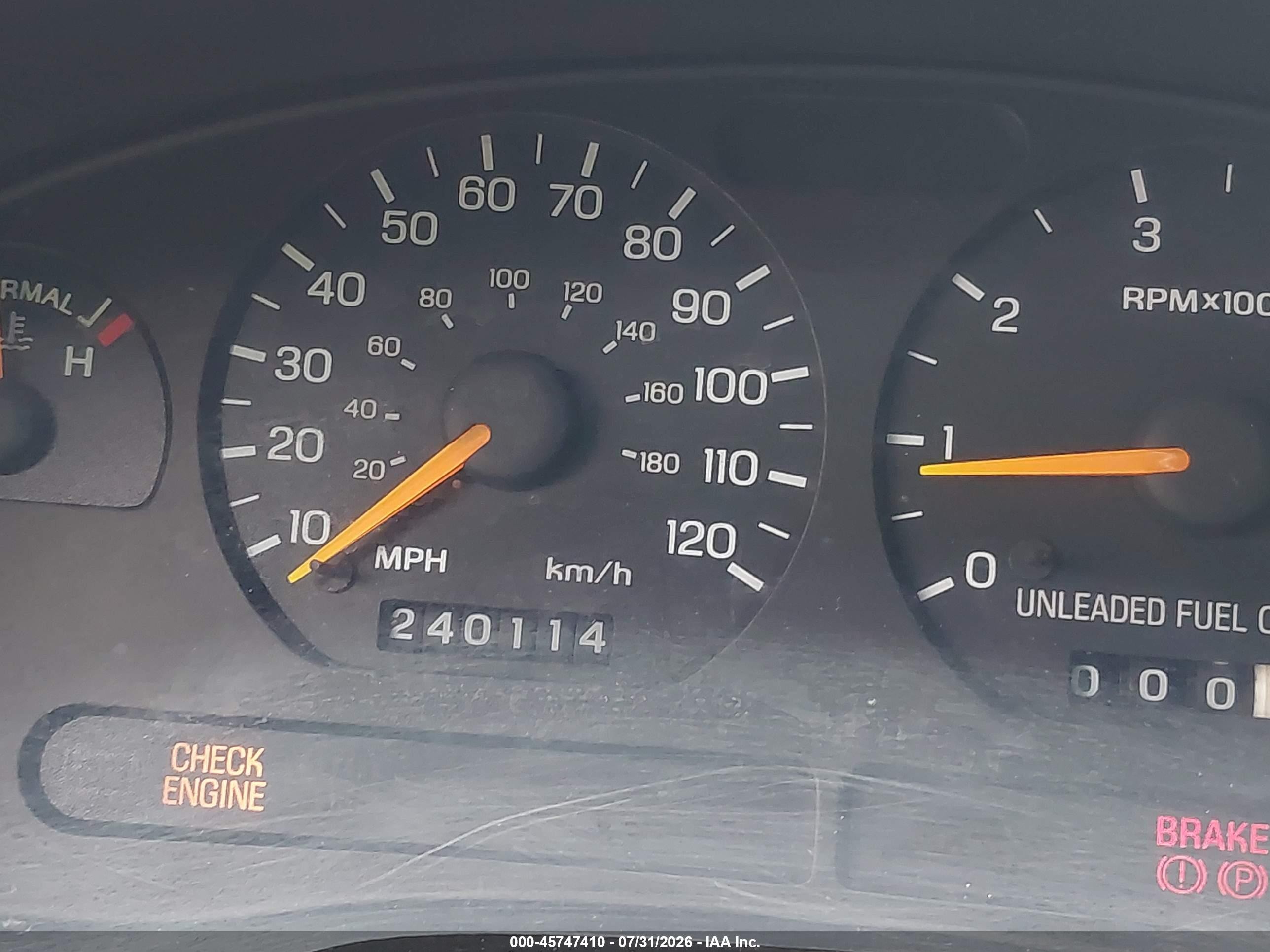 1998 Ford Mustang   Silver vin: 1FAFP4048WF266233