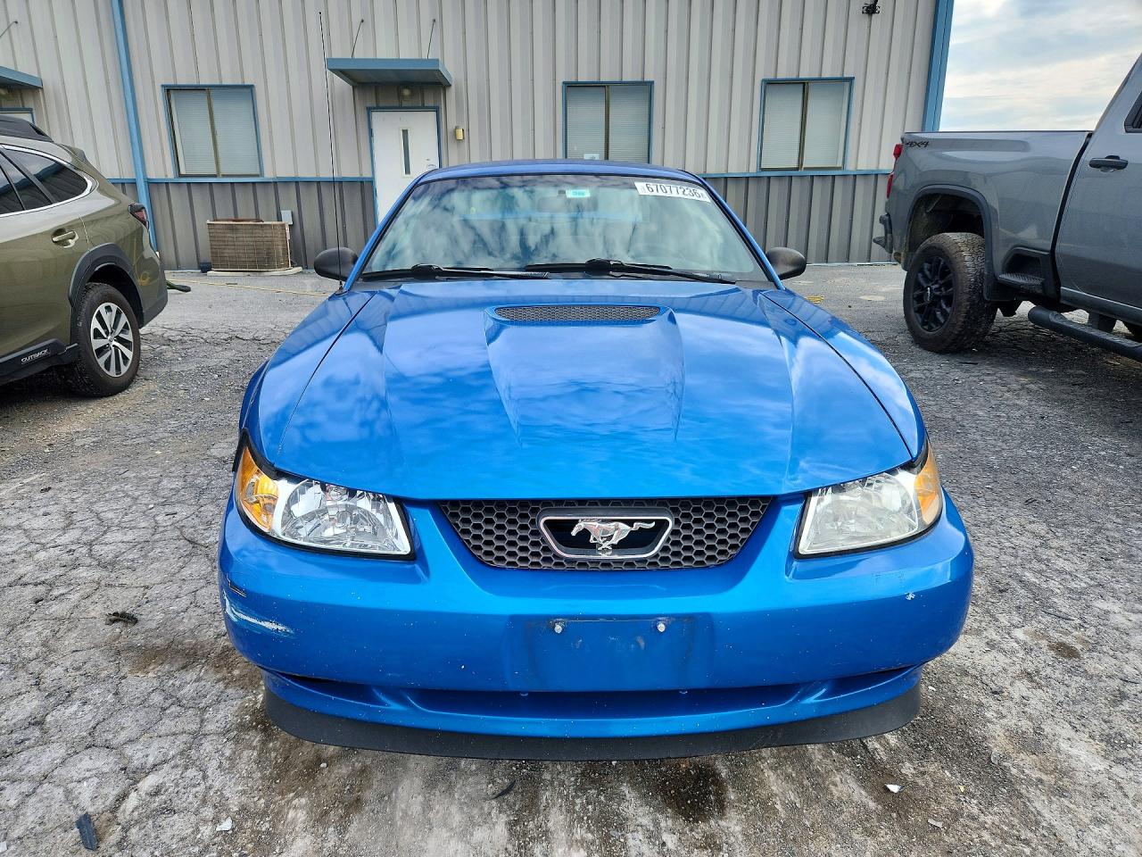 2000 Ford Mustang Blue vin: 1FAFP4048YF191312