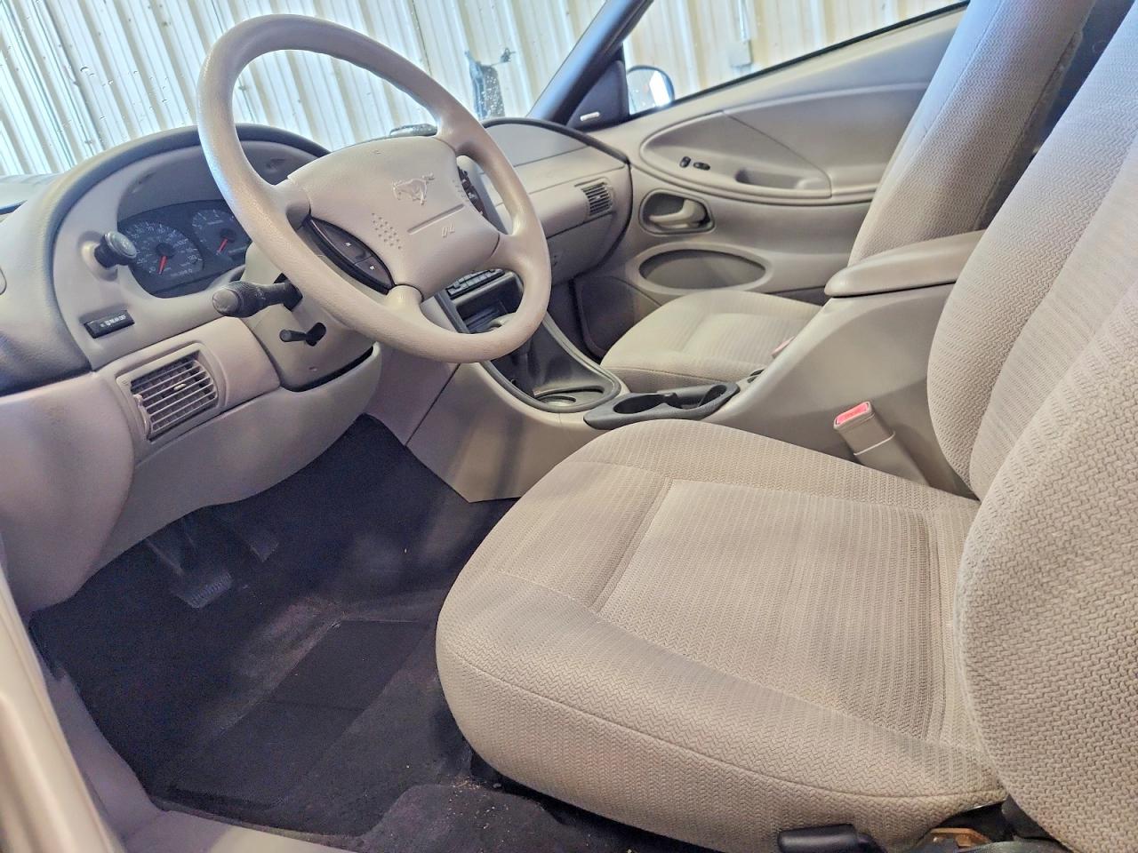 2000 Ford Mustang Blue vin: 1FAFP4048YF199569