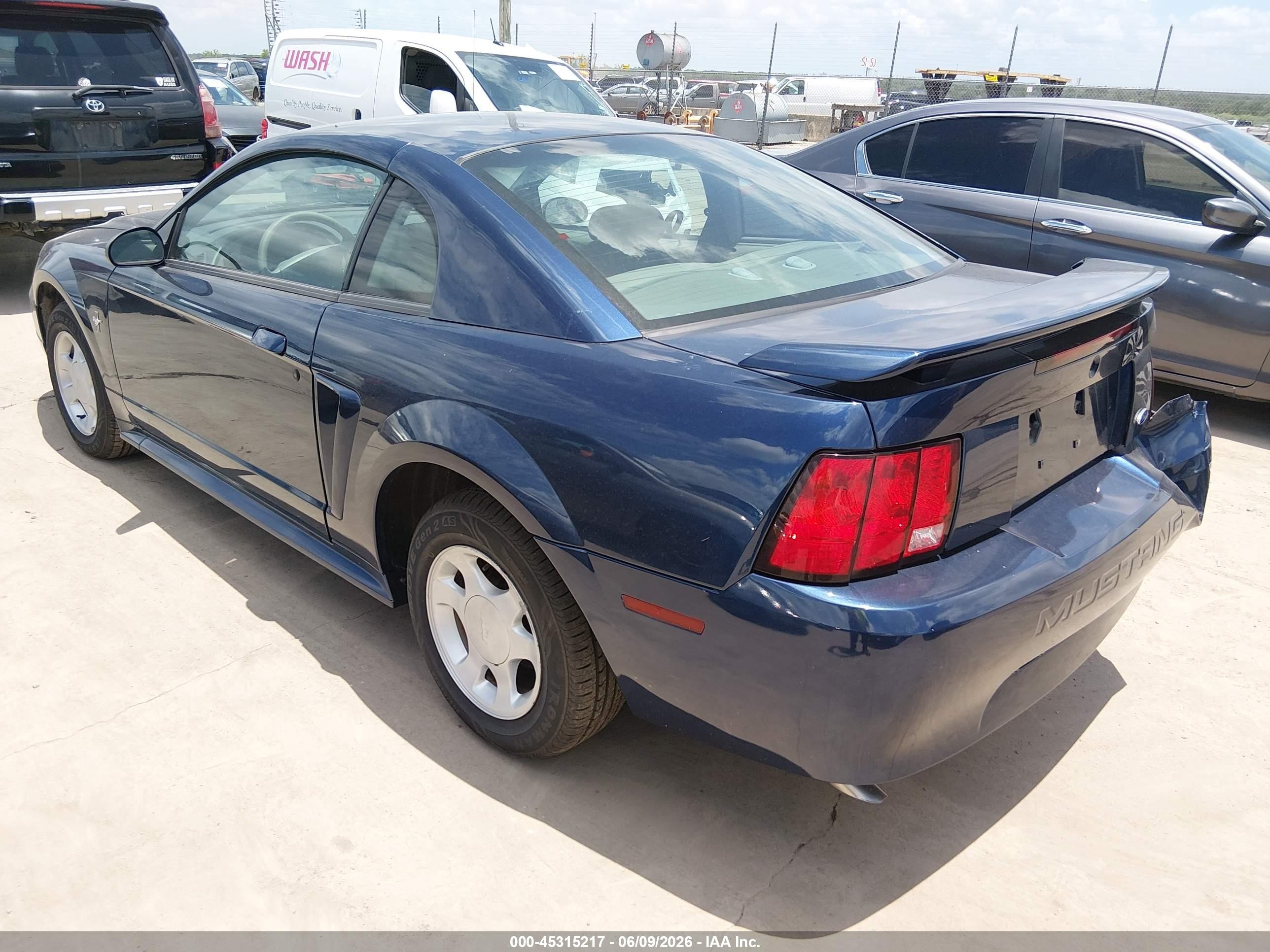 2001 Ford Mustang   Navy vin: 1FAFP40491F147406
