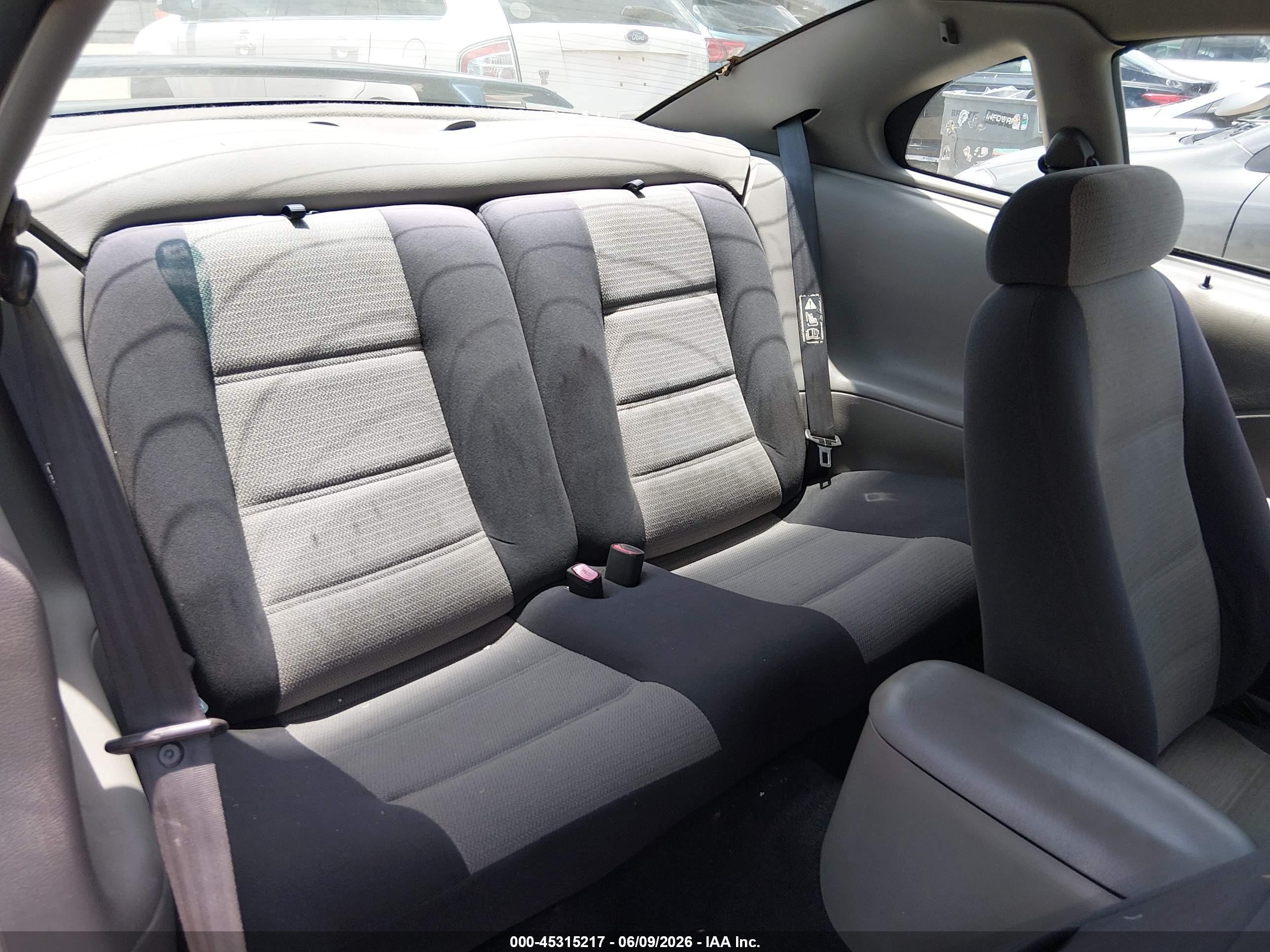 2001 Ford Mustang   Navy vin: 1FAFP40491F147406