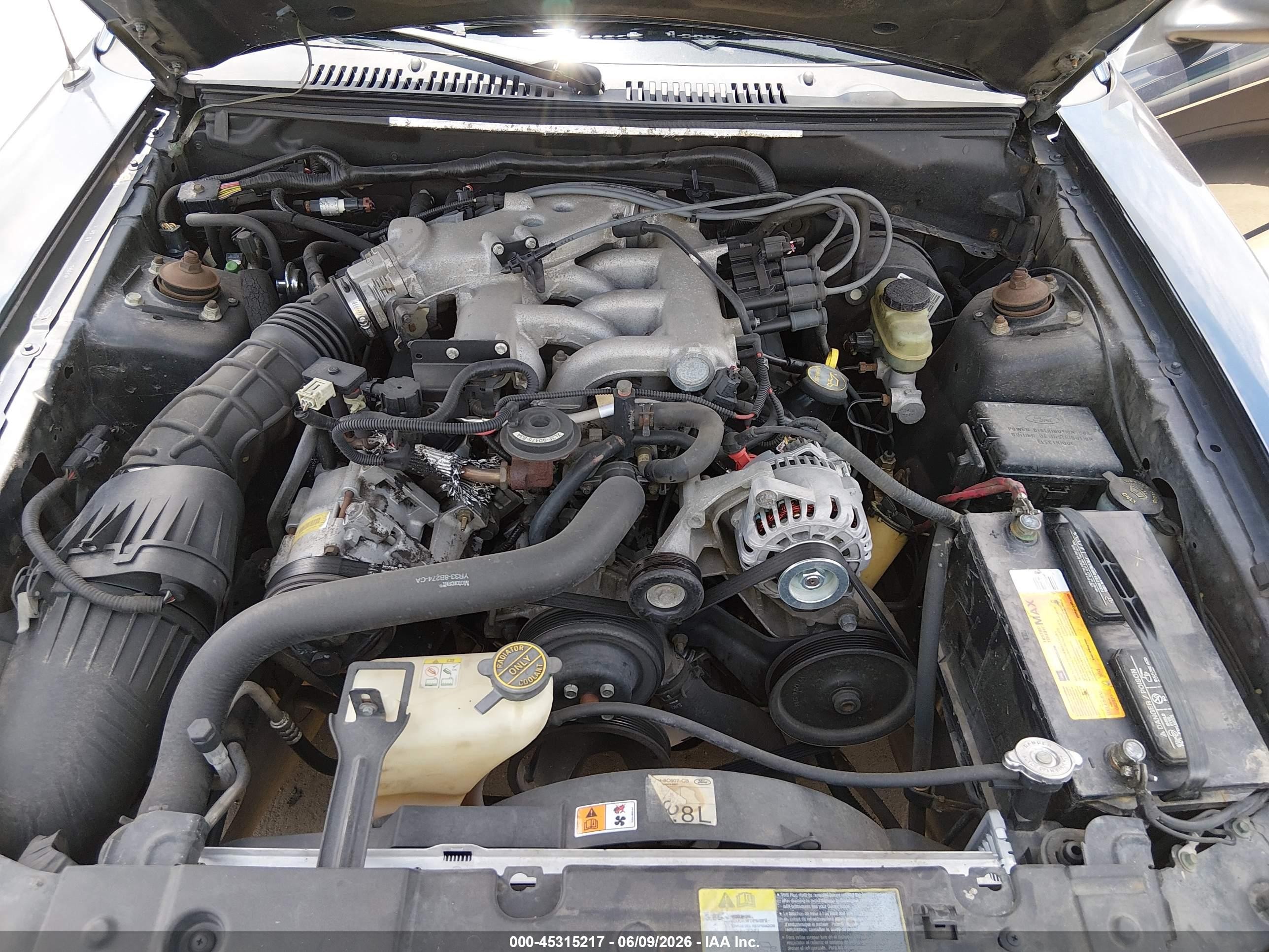2001 Ford Mustang   Navy vin: 1FAFP40491F147406