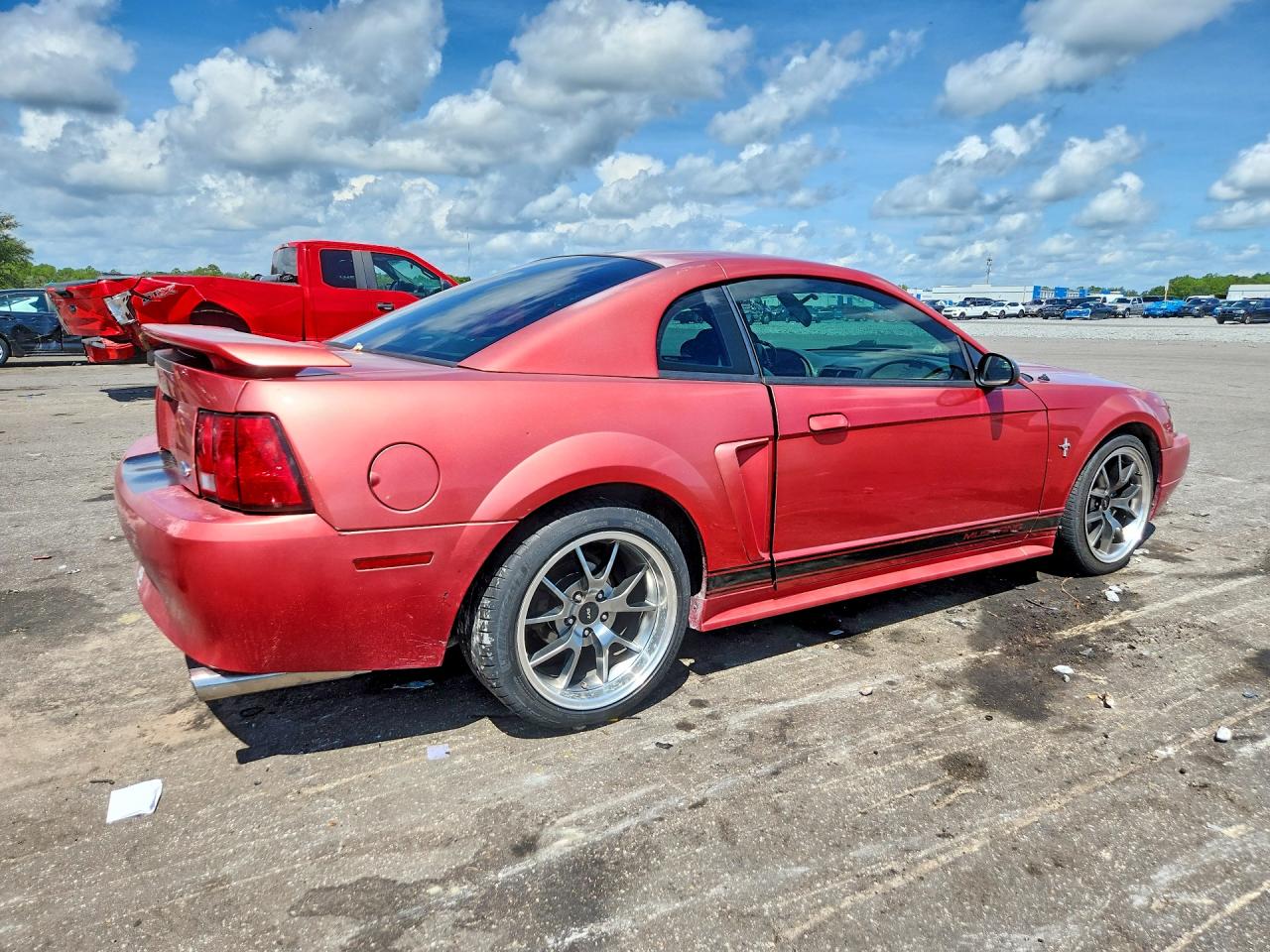2001 Ford Mustang Red vin: 1FAFP40491F253130