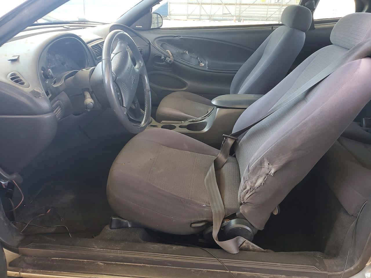 2002 Ford Mustang Gray vin: 1FAFP40492F125987
