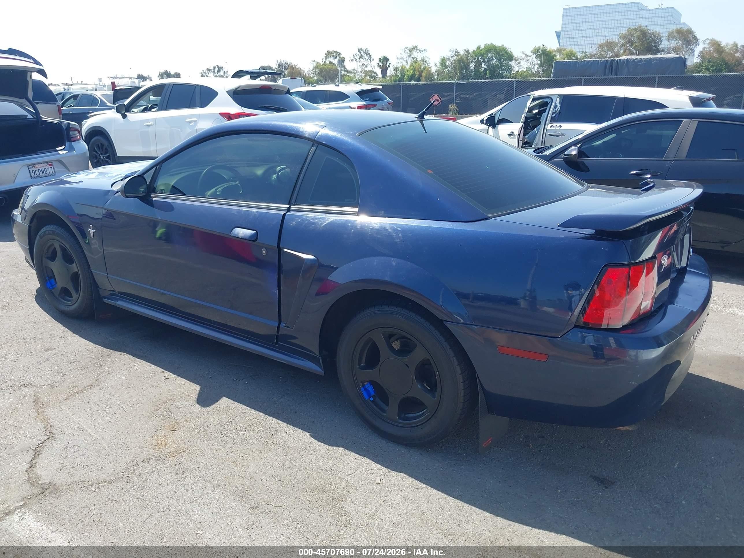 2003 Ford Mustang   Blue vin: 1FAFP40493F445196