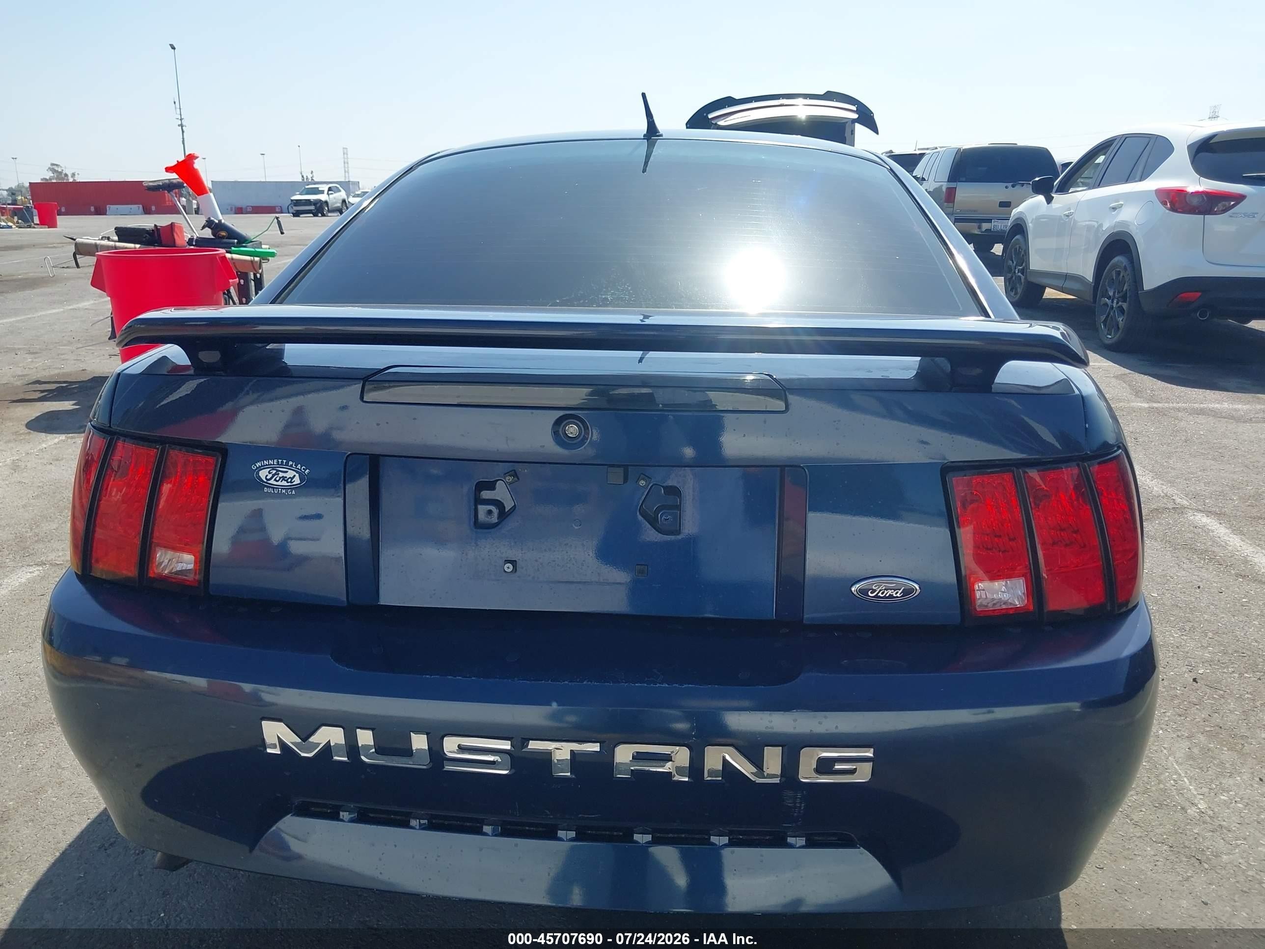 2003 Ford Mustang   Blue vin: 1FAFP40493F445196