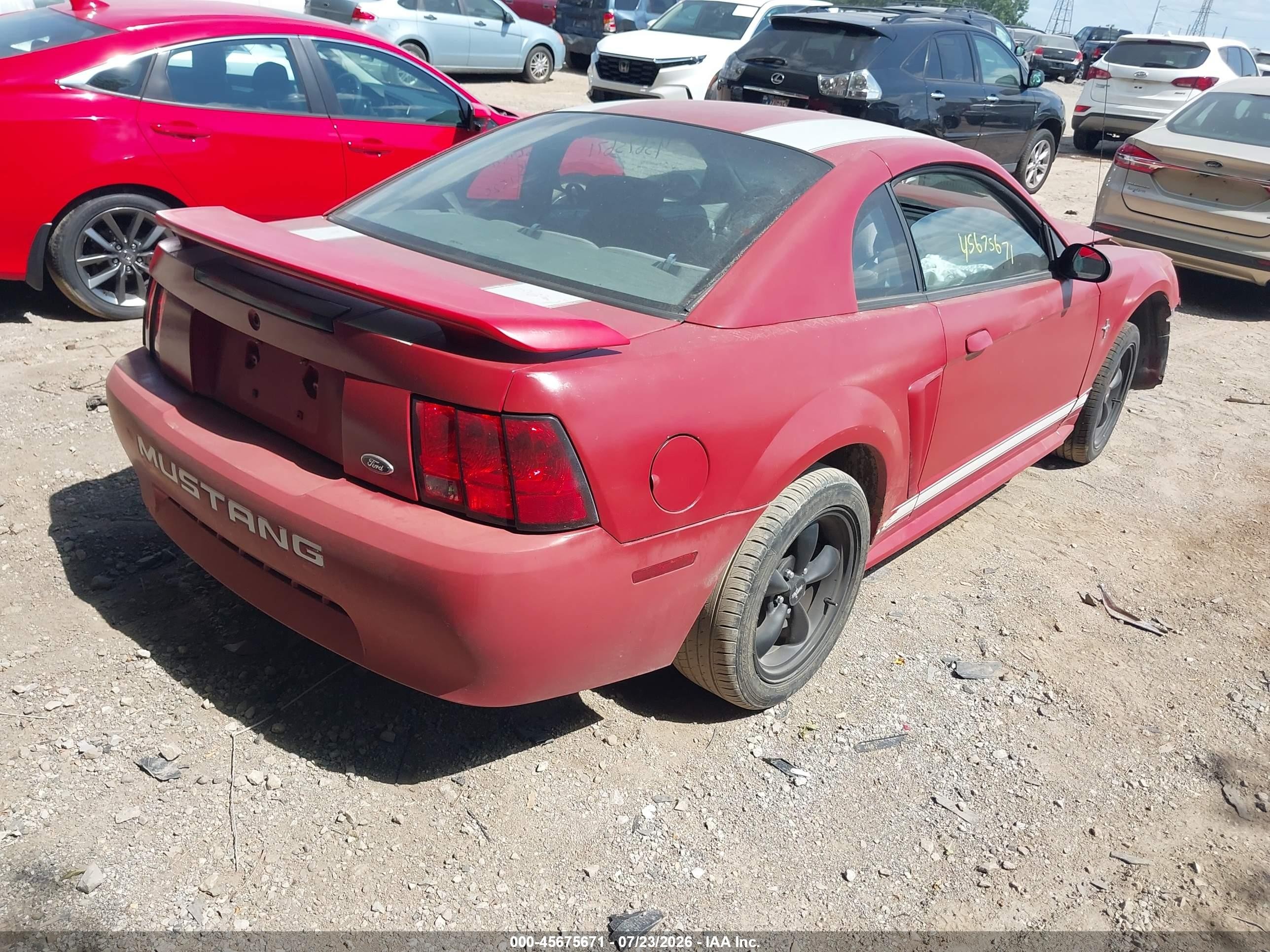 1999 Ford Mustang   Red vin: 1FAFP4049XF132199