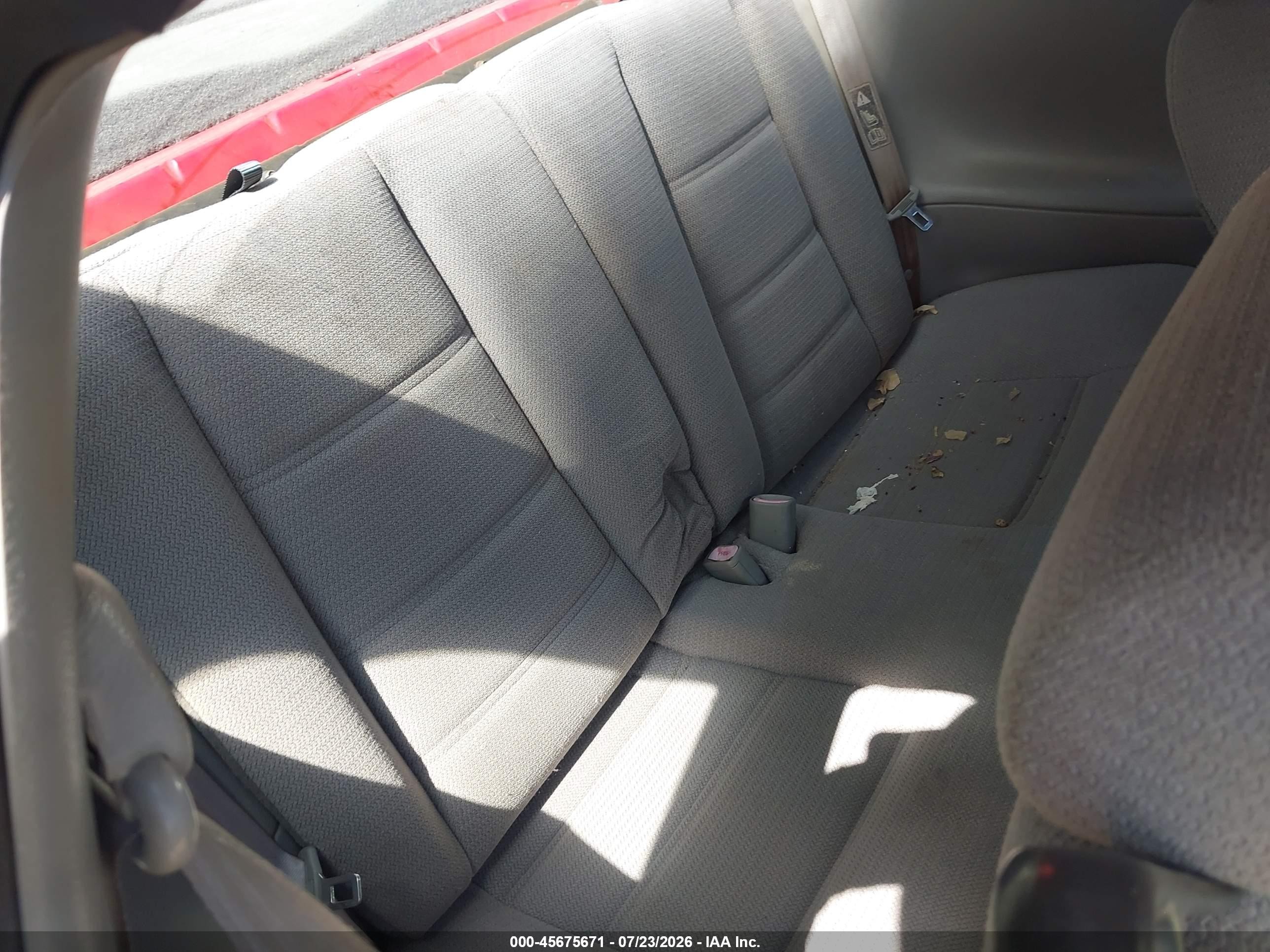 1999 Ford Mustang   Red vin: 1FAFP4049XF132199