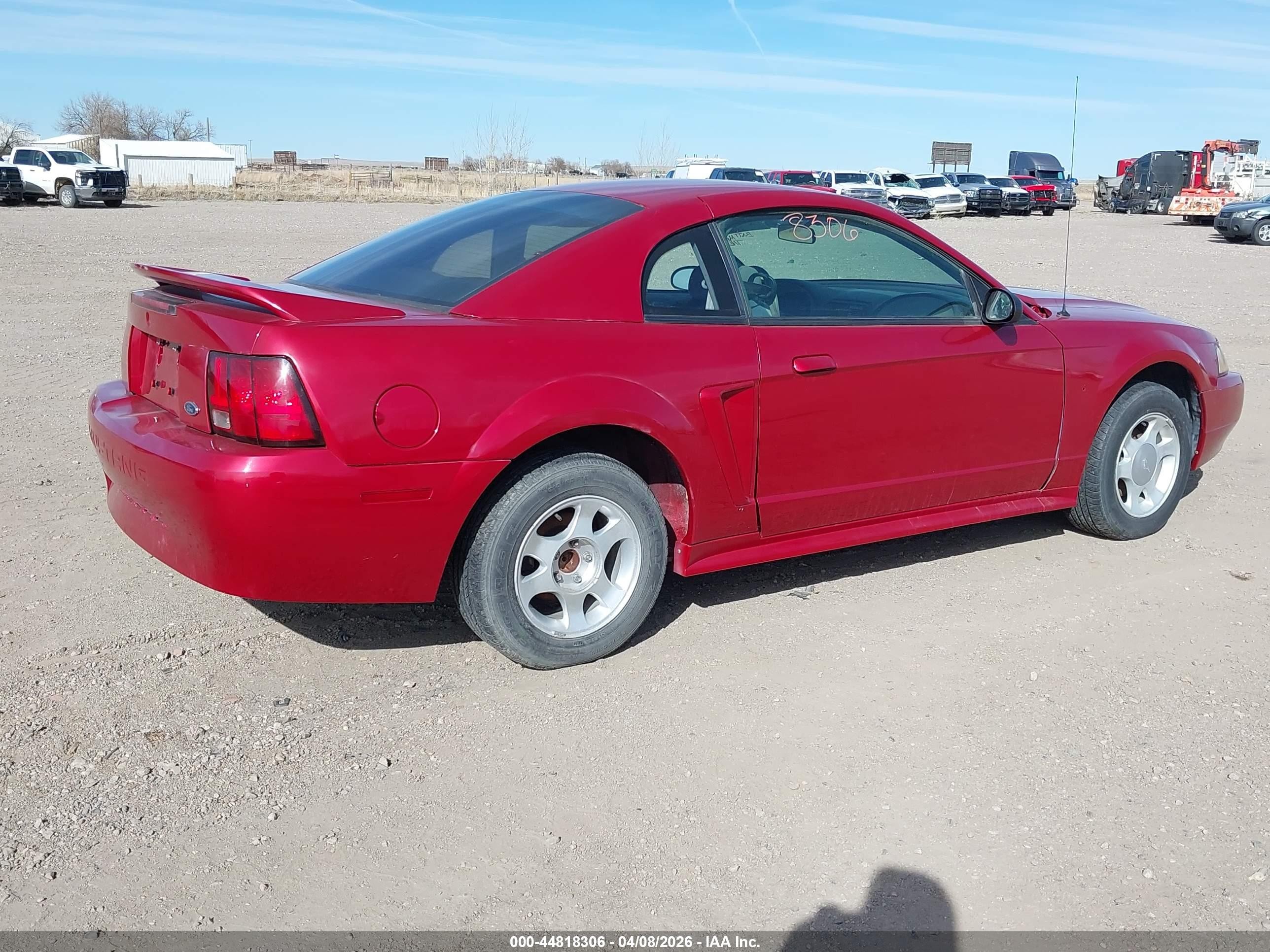 1999 Ford Mustang Красный vin: 1FAFP4049XF145471