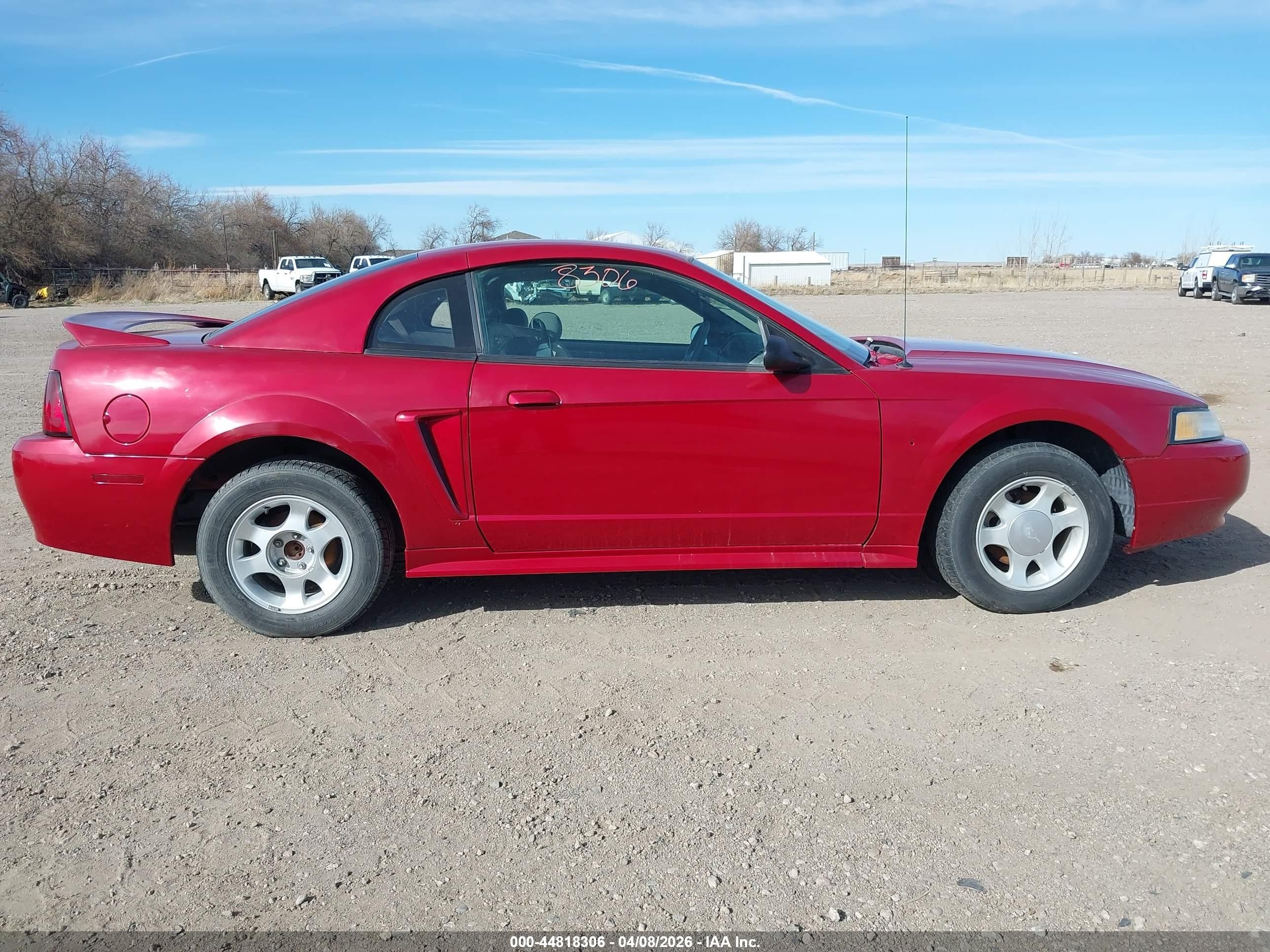 1999 Ford Mustang Красный vin: 1FAFP4049XF145471