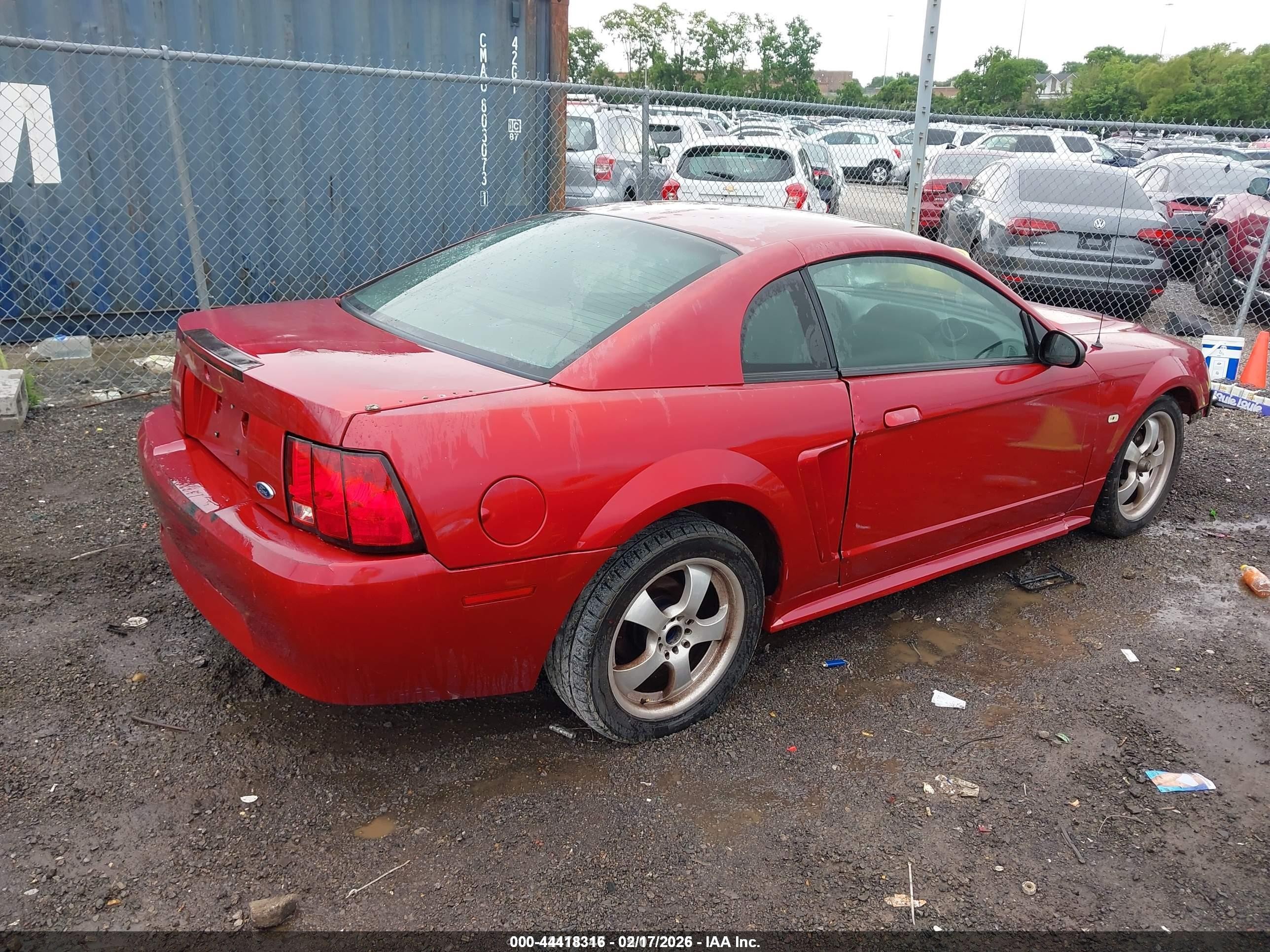 2000 Ford Mustang   Burgundy vin: 1FAFP4049YF303390