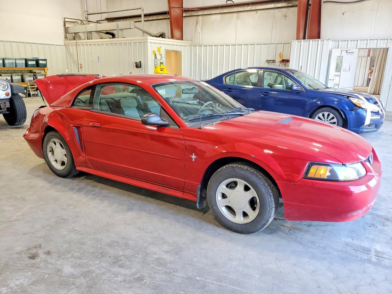 2001 Ford Mustang Red vin: 1FAFP404X1F154767