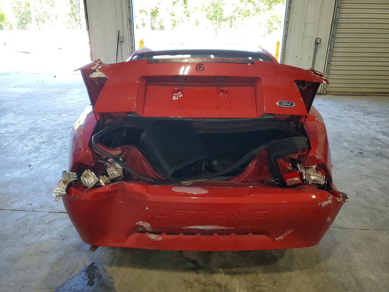 2001 Ford Mustang Red vin: 1FAFP404X1F154767