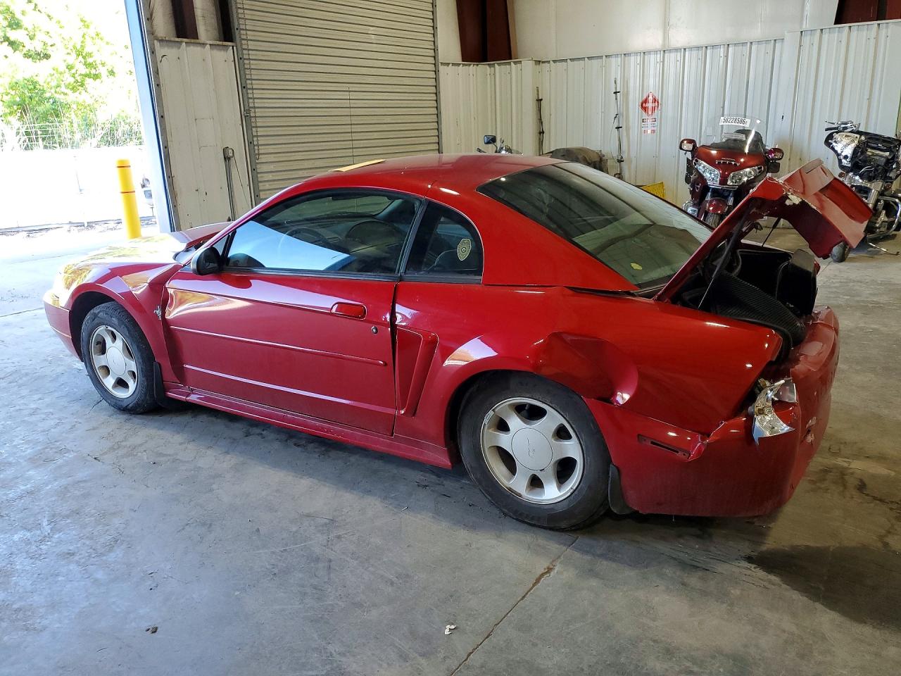 2001 Ford Mustang Red vin: 1FAFP404X1F154767