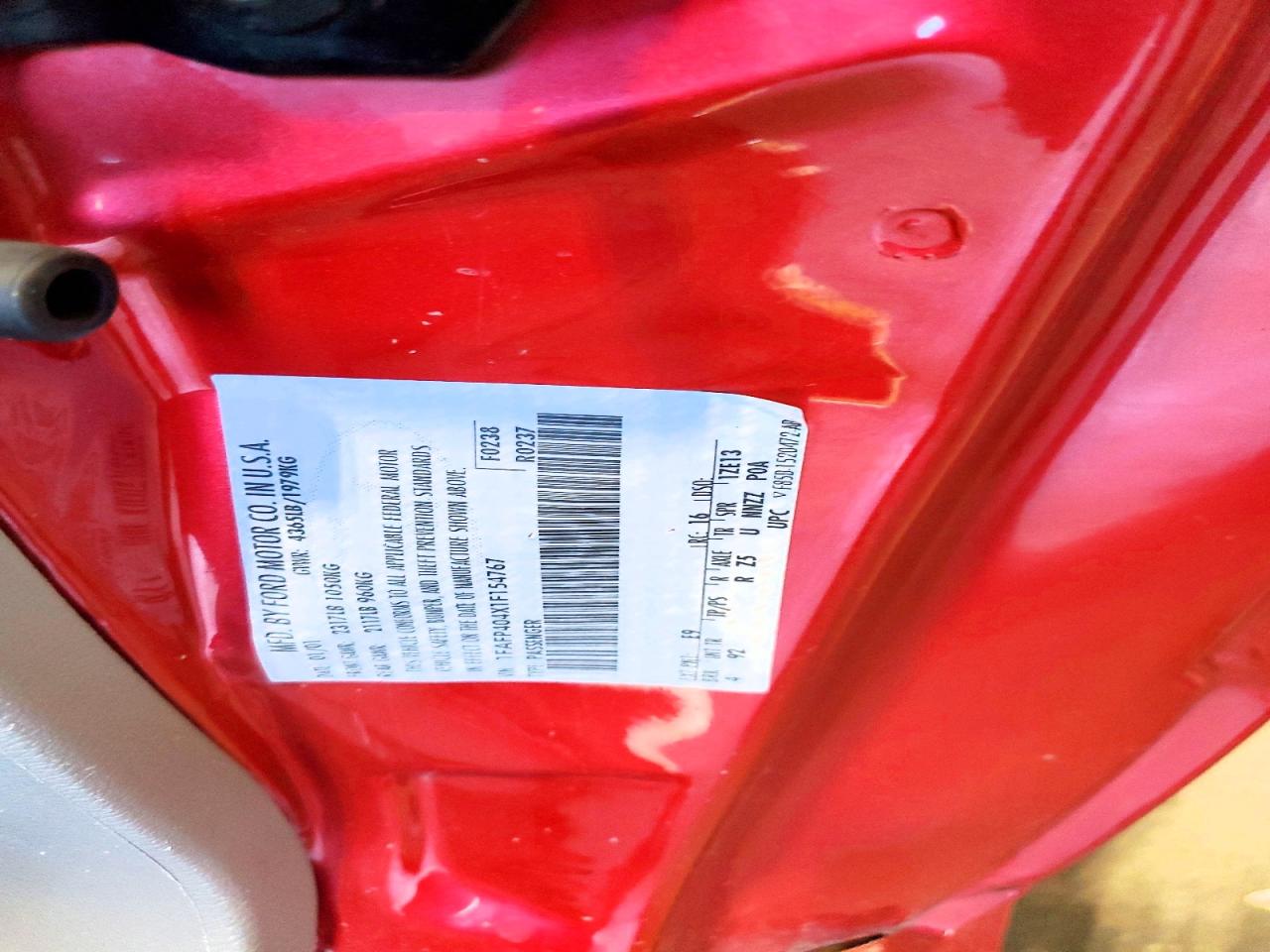 2001 Ford Mustang Red vin: 1FAFP404X1F154767