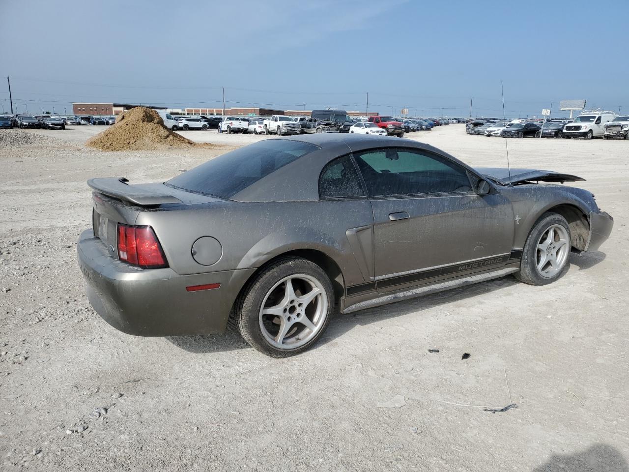 1FAFP404X2F105697 — 2002 FORD MUSTANG History & VIN | AutoHelperBot