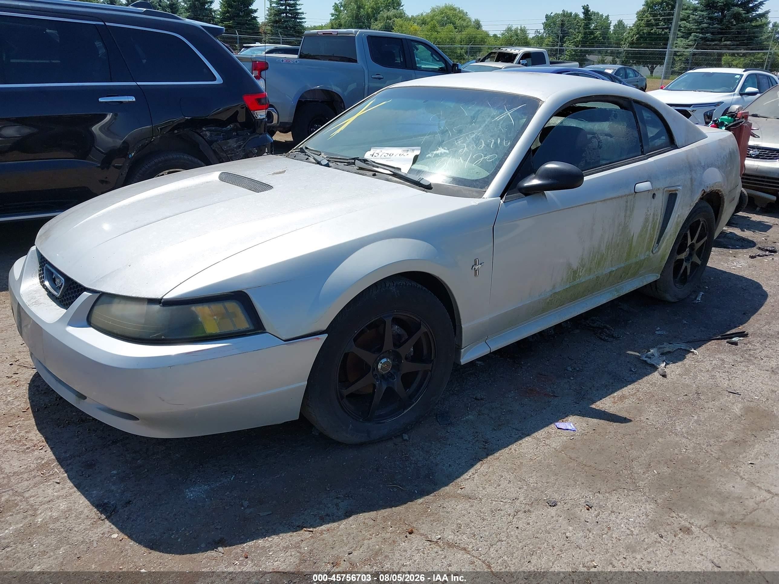 2002 Ford Mustang Deluxe/premium/standard Silver vin: 1FAFP404X2F202916