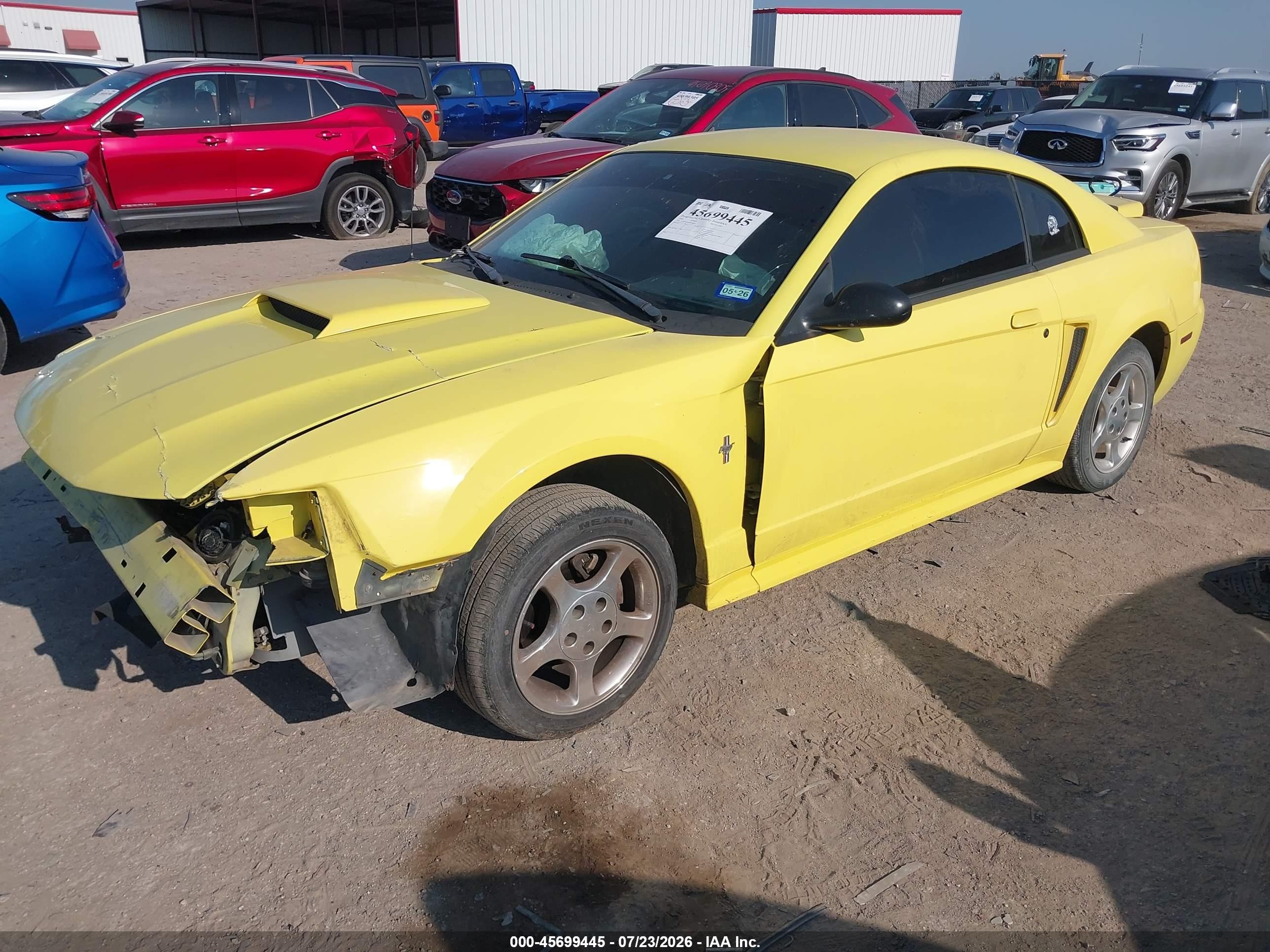 2003 Ford Mustang Yellow vin: 1FAFP404X3F348802