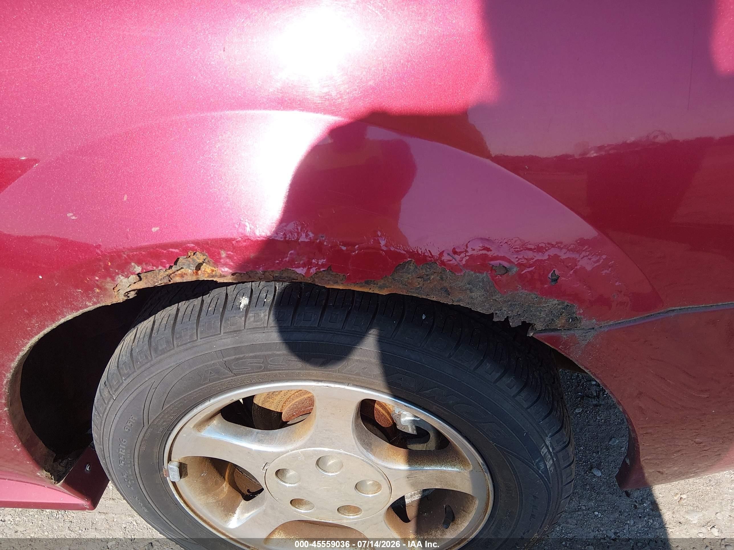 2003 Ford Mustang   Red vin: 1FAFP404X3F415964