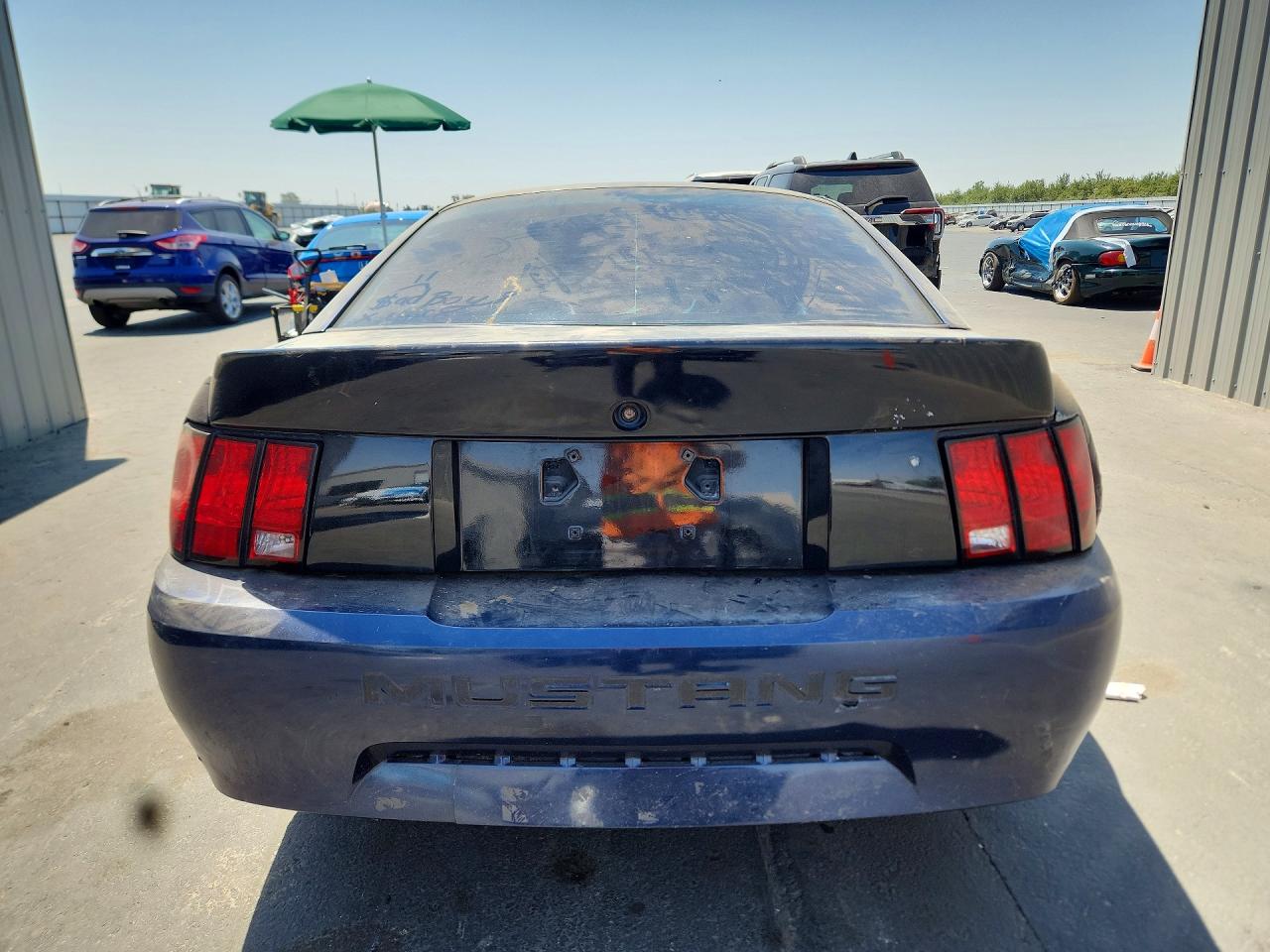 2003 Ford Mustang Blue vin: 1FAFP404X3F444560