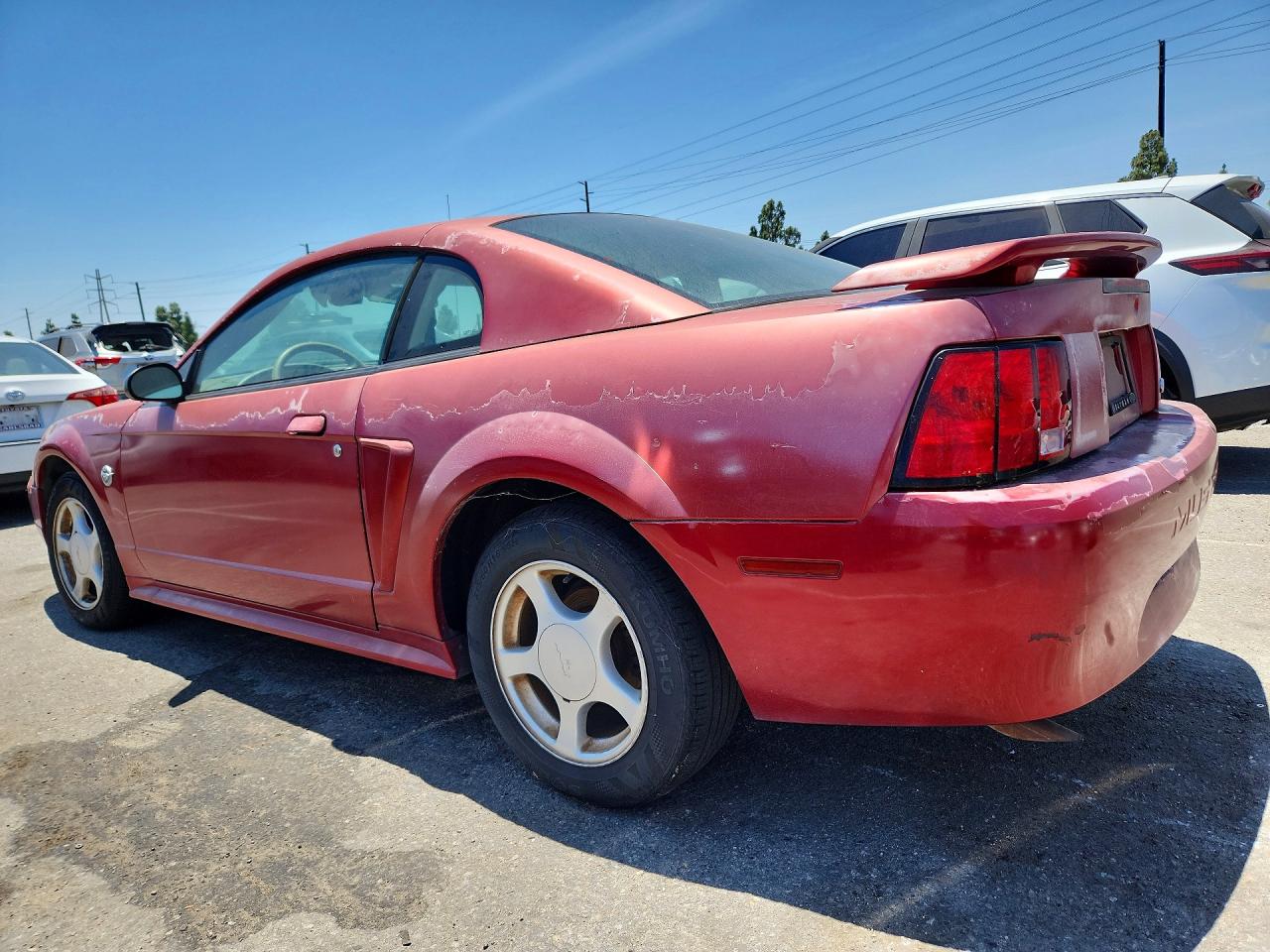 2004 Ford Mustang Red vin: 1FAFP404X4F103340