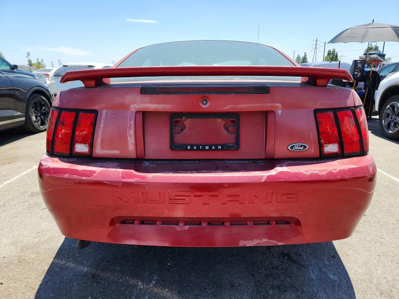 2004 Ford Mustang Red vin: 1FAFP404X4F103340