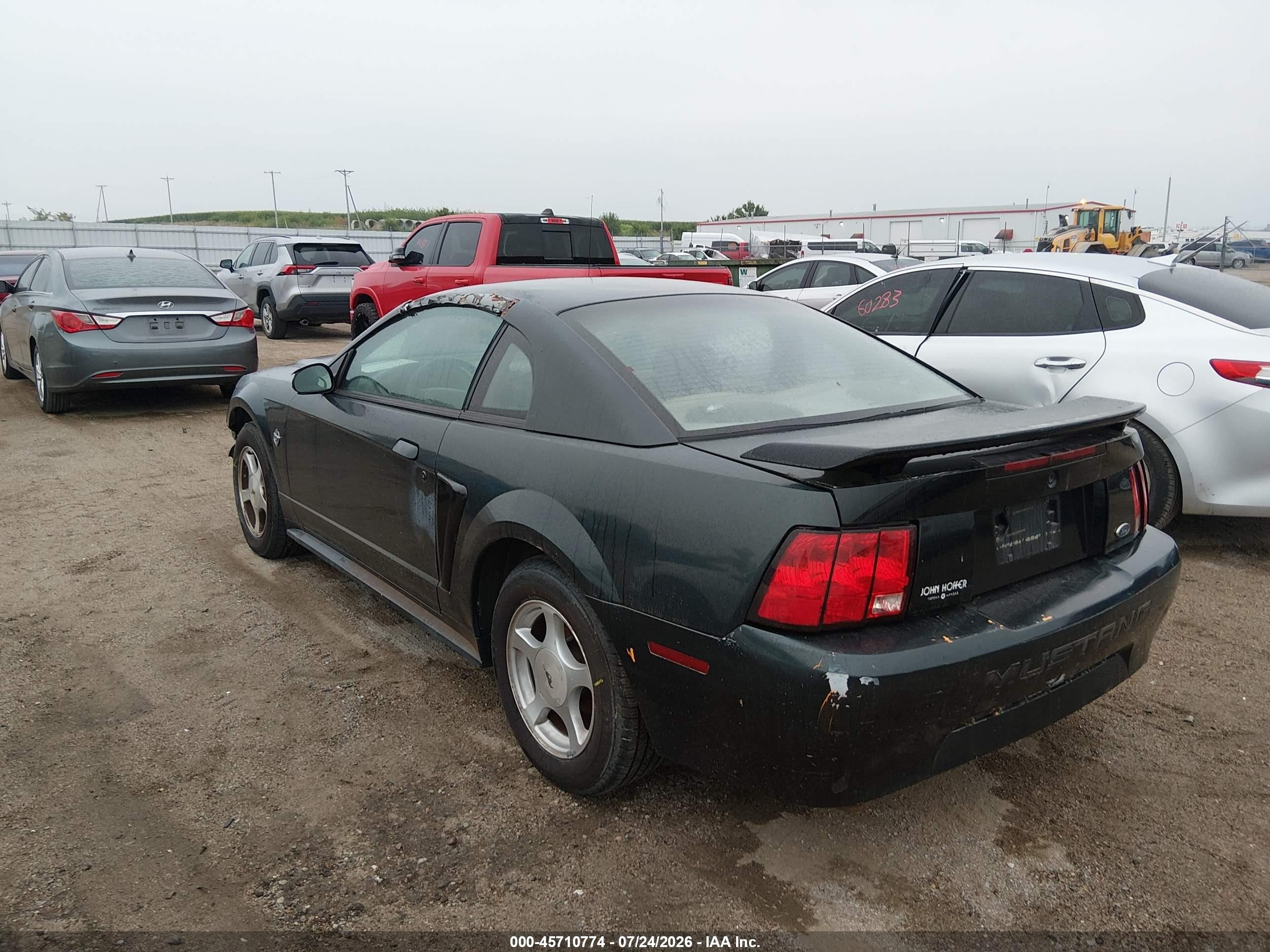 1999 Ford Mustang   Green vin: 1FAFP404XXF143048