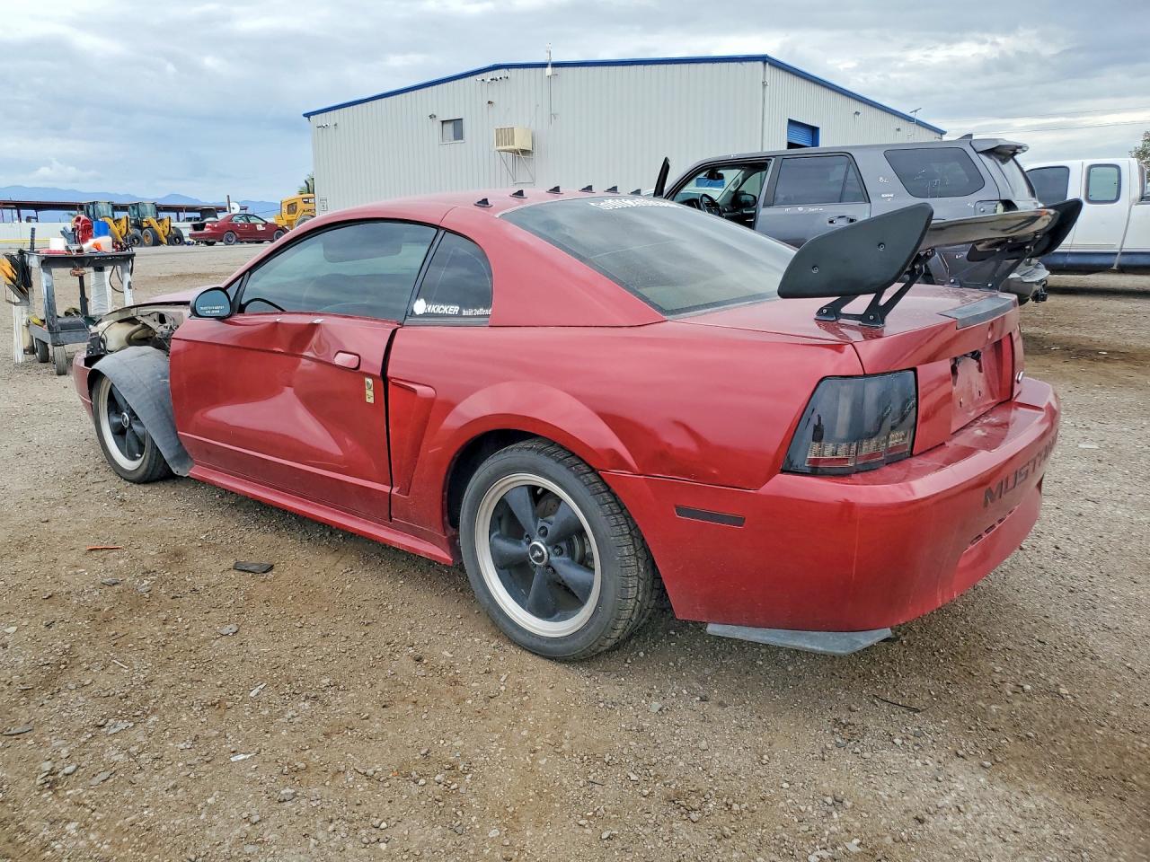 2004 Ford Mustang Red vin: 1FAFP40604F169848