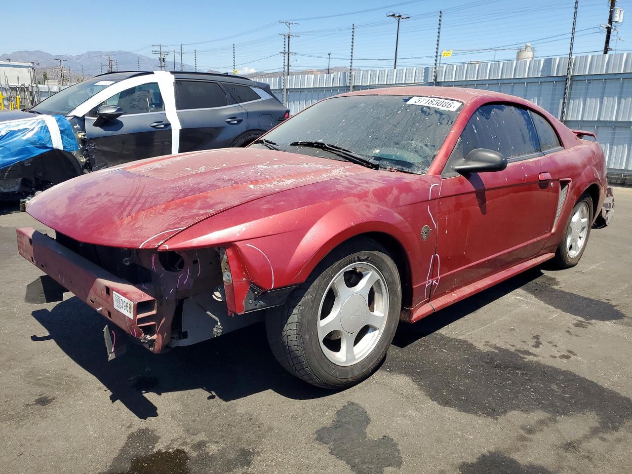 2004 Ford Mustang Red vin: 1FAFP40604F194362