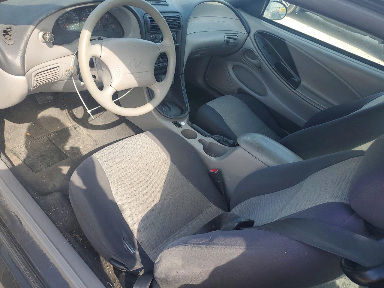 2004 Ford Mustang Черный vin: 1FAFP40614F233654