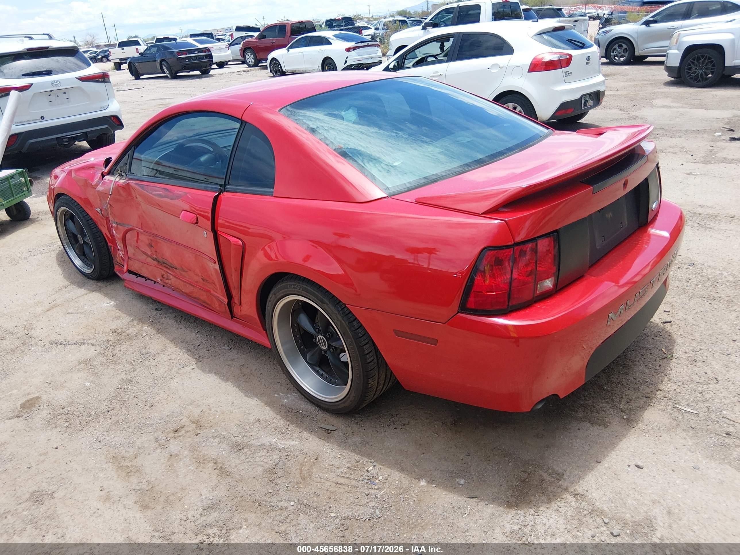 2004 Ford Mustang   Red vin: 1FAFP40634F154308
