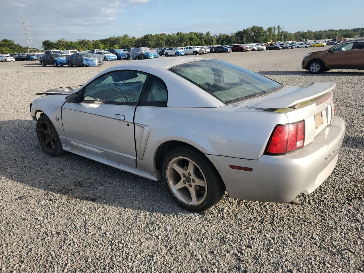 2004 Ford Mustang Silver vin: 1FAFP40634F202339