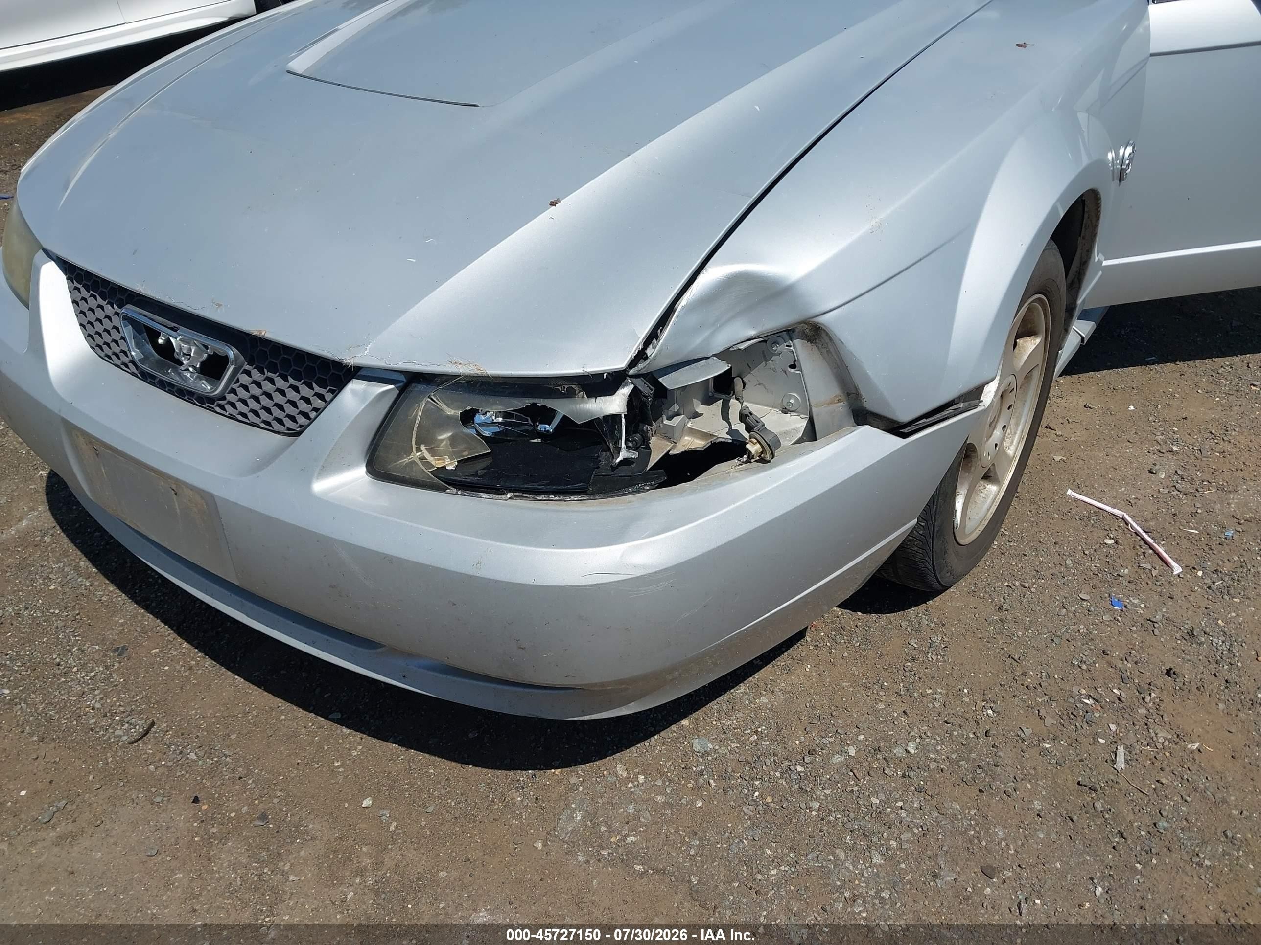 2004 Ford Mustang Gray vin: 1FAFP40654F162040
