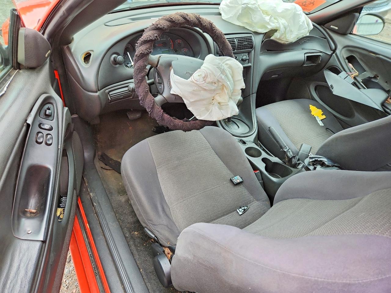 2004 Ford Mustang Orange vin: 1FAFP40654F173314