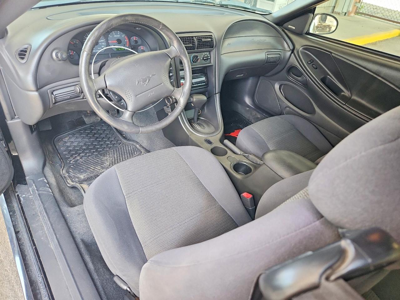 2004 Ford Mustang Black vin: 1FAFP40654F197970
