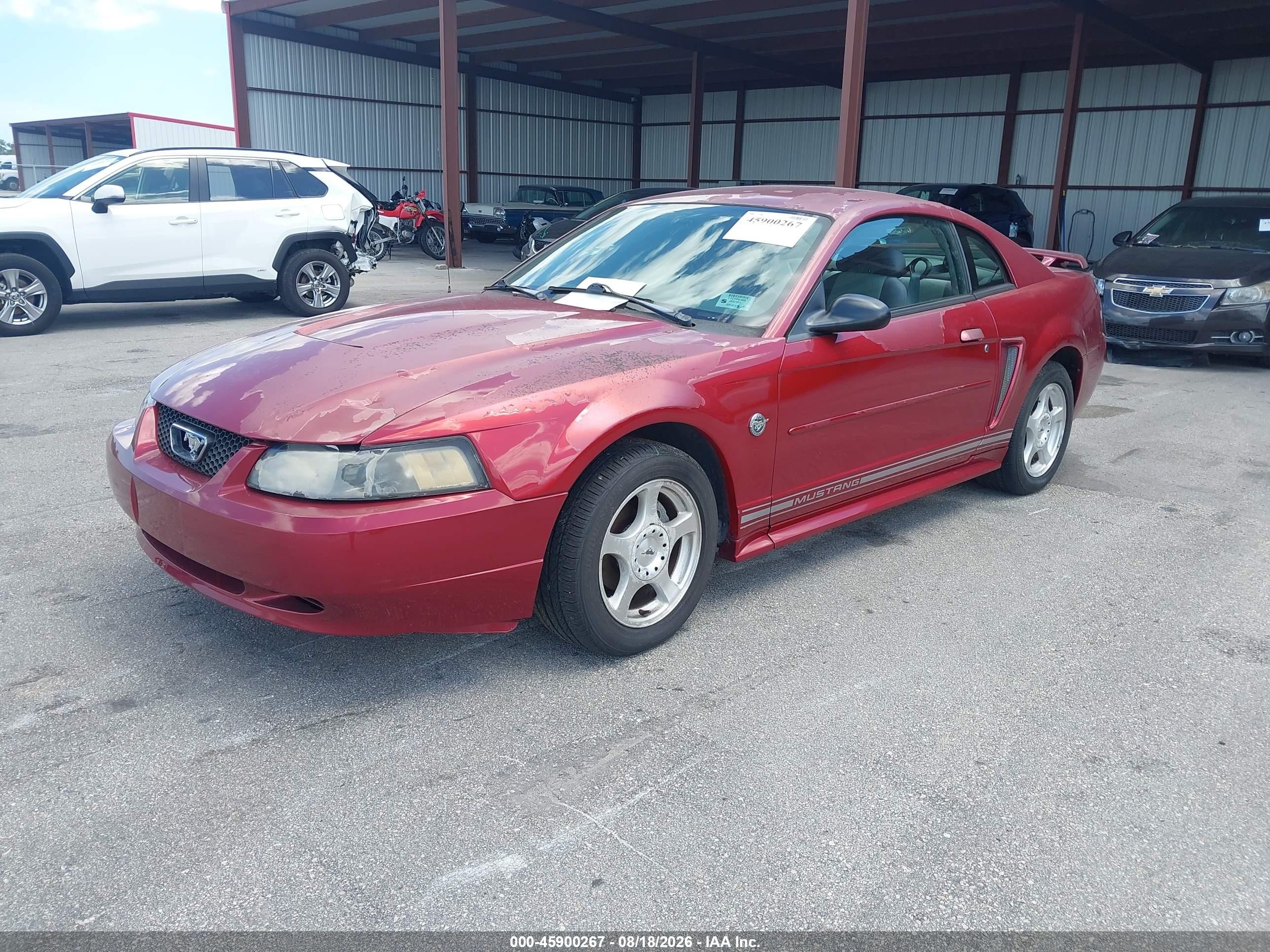 2004 Ford Mustang   Red vin: 1FAFP40664F218387