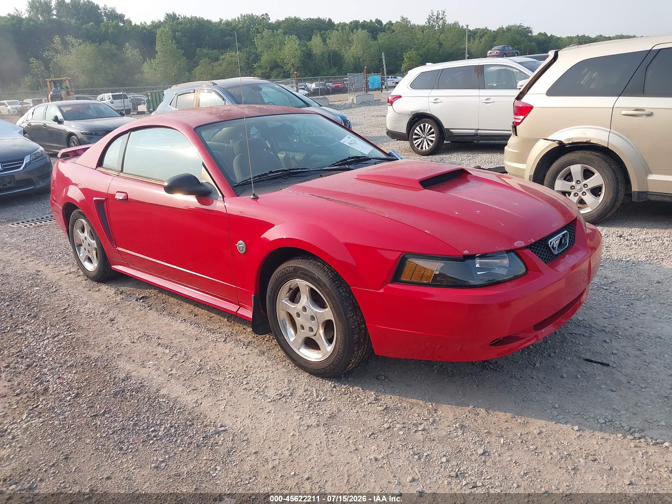 2004 Ford Mustang   Красный vin: 1FAFP40694F174658