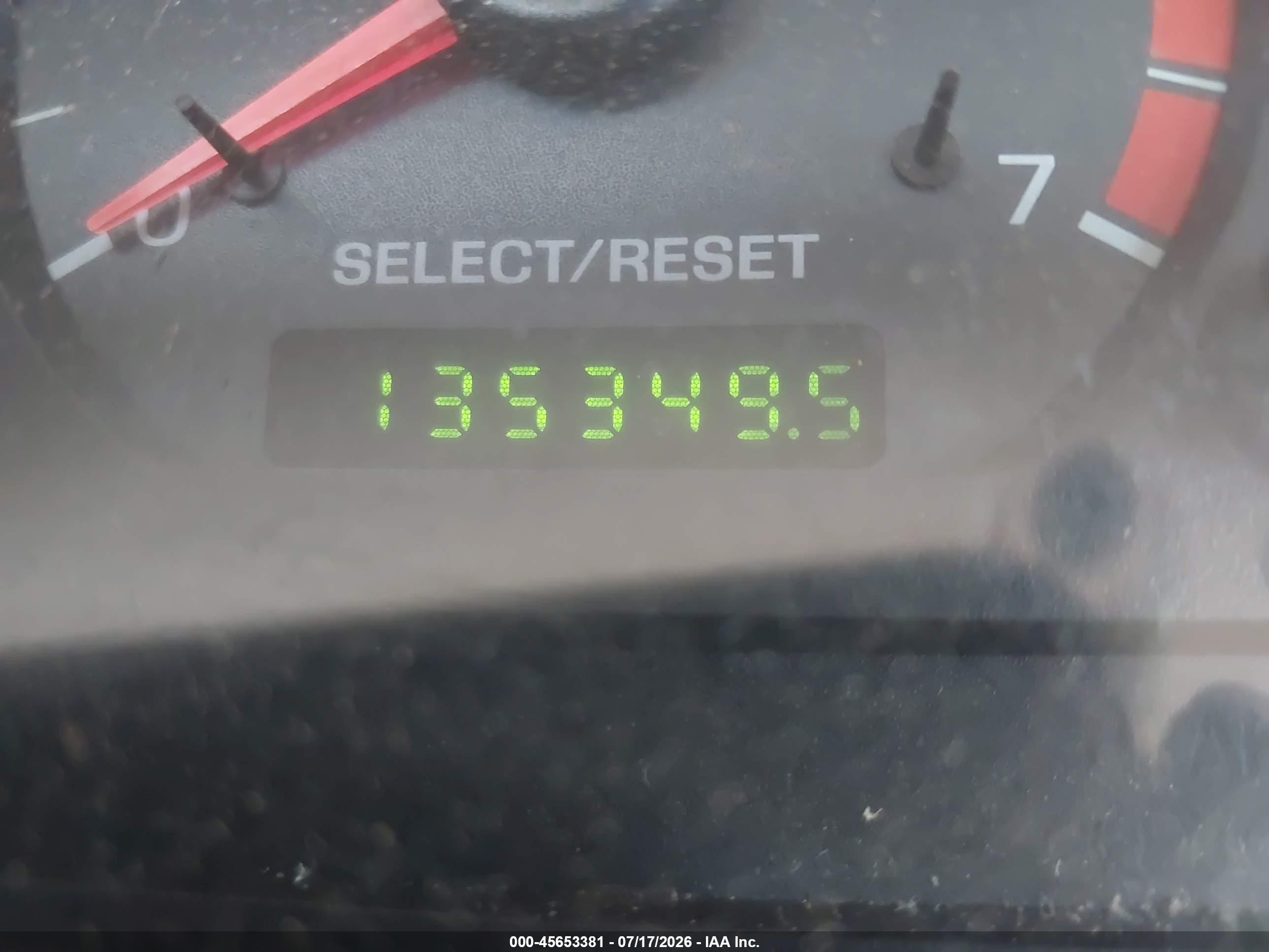 2004 Ford Mustang   Silver vin: 1FAFP406X4F196524