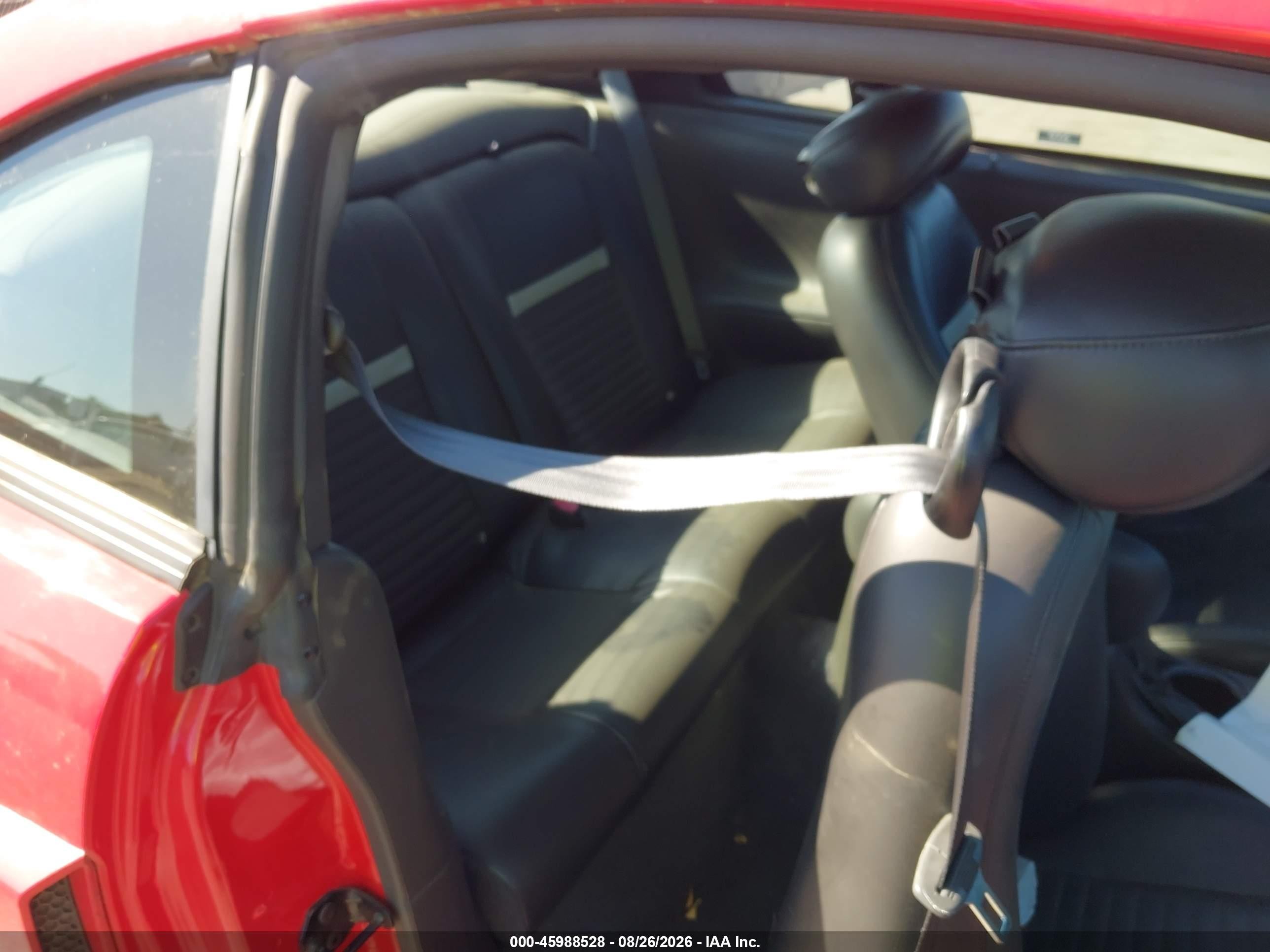 2004 Ford Mustang Mach 1 Red vin: 1FAFP42R94F139092