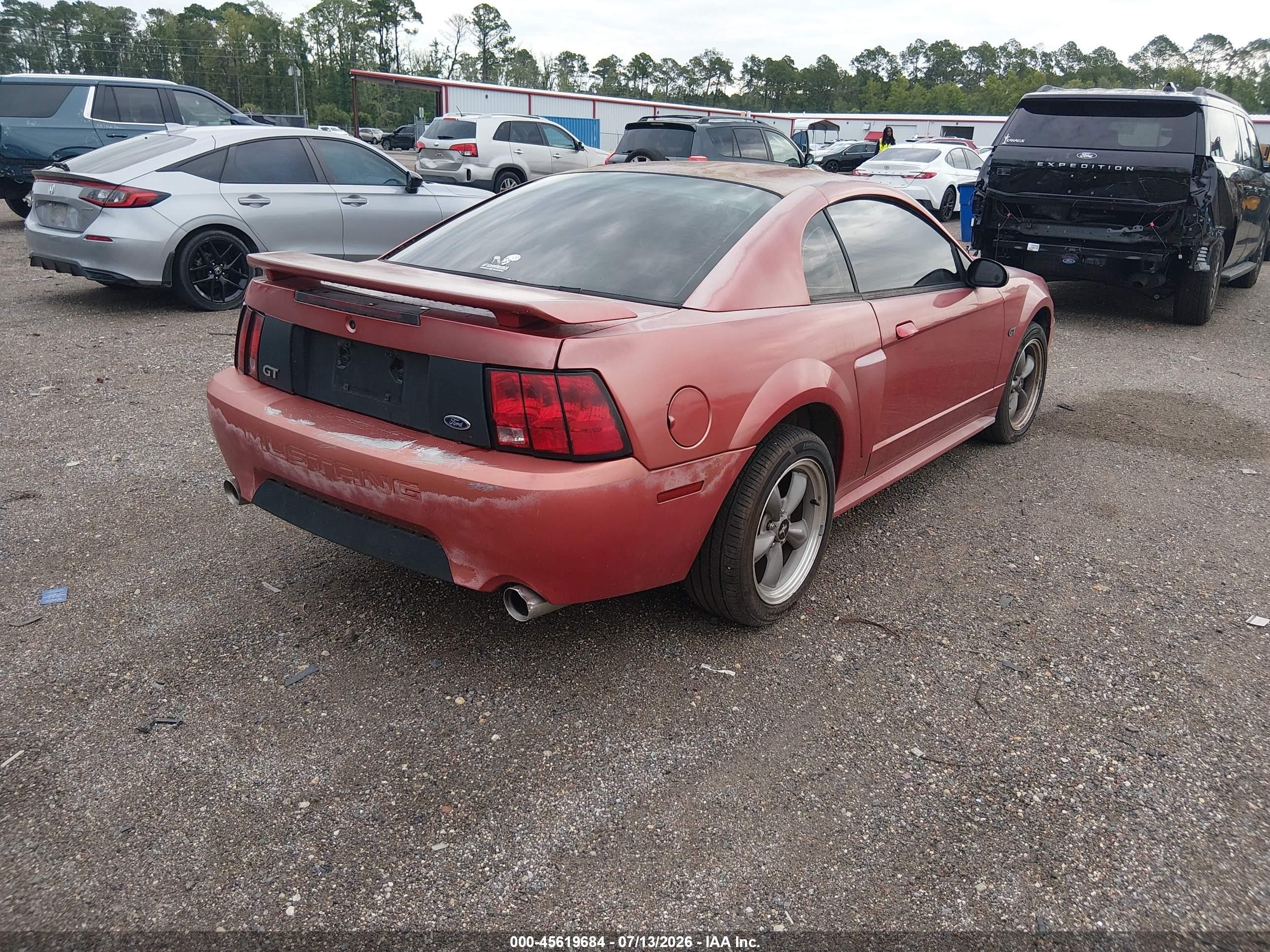 2002 Ford Mustang Gt Deluxe/gt Premium Красный vin: 1FAFP42X02F103416