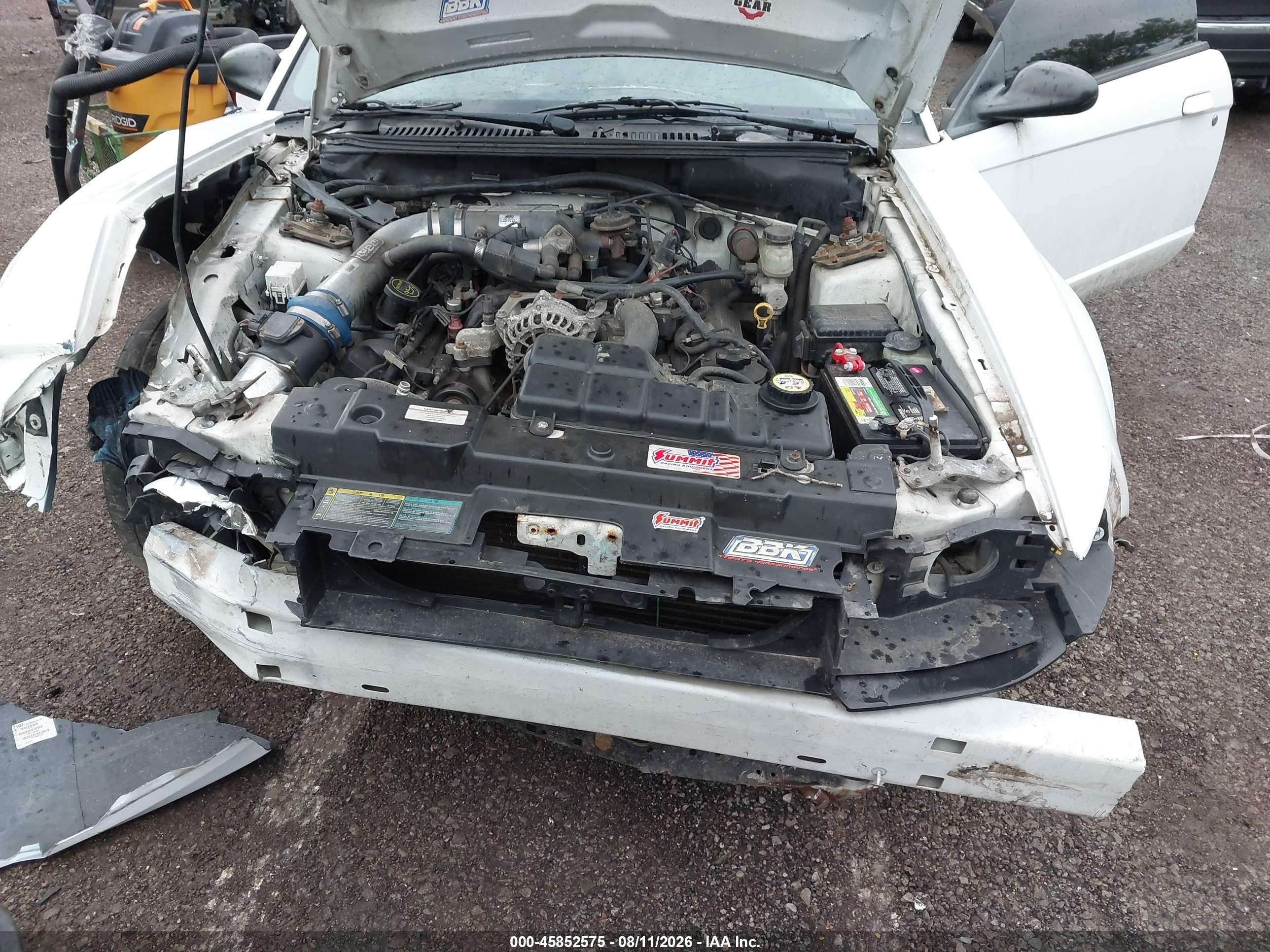 2004 Ford Mustang Gt White vin: 1FAFP42X04F224806