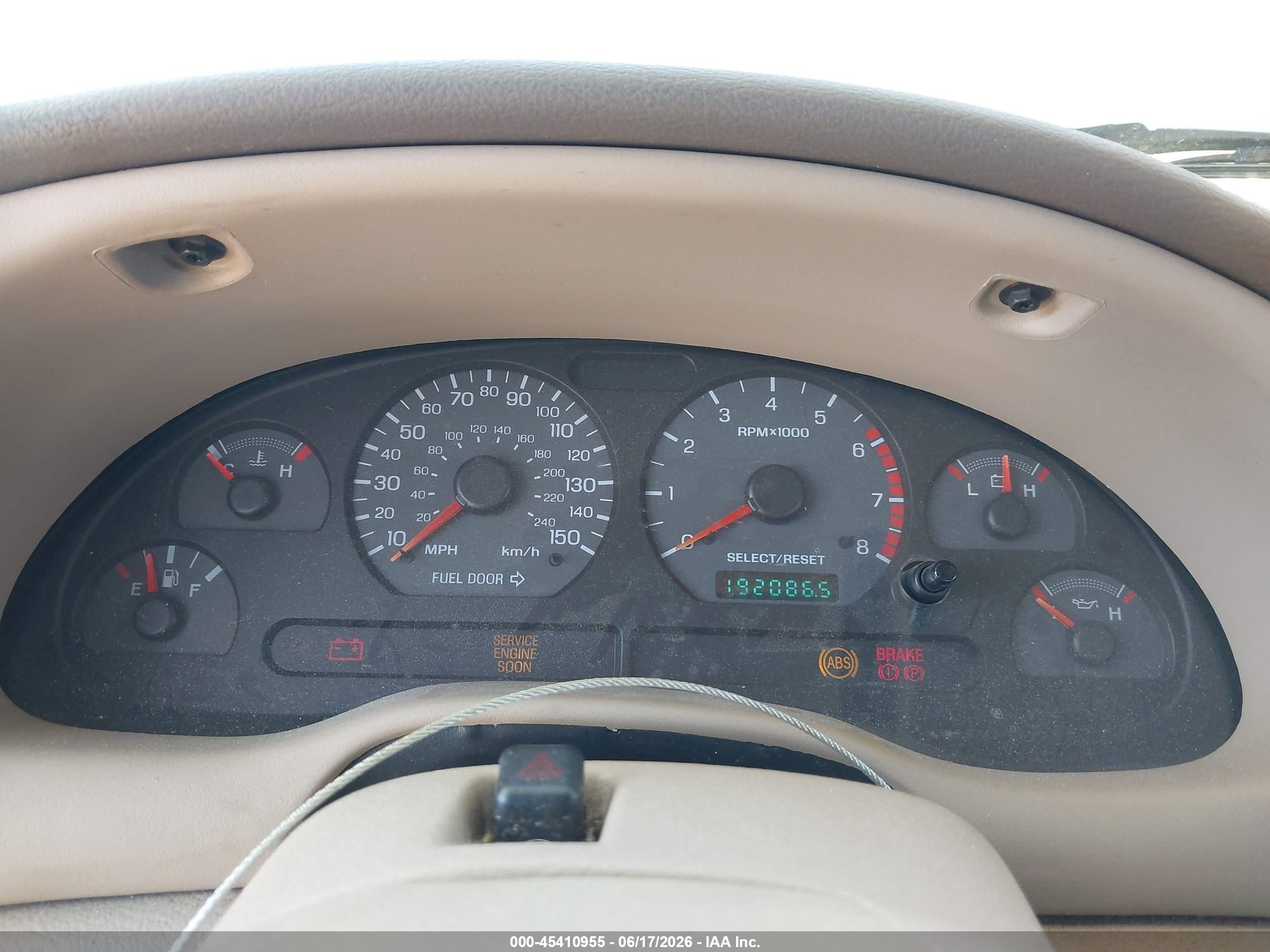 1999 Ford Mustang Gt White vin: 1FAFP42X0XF142398