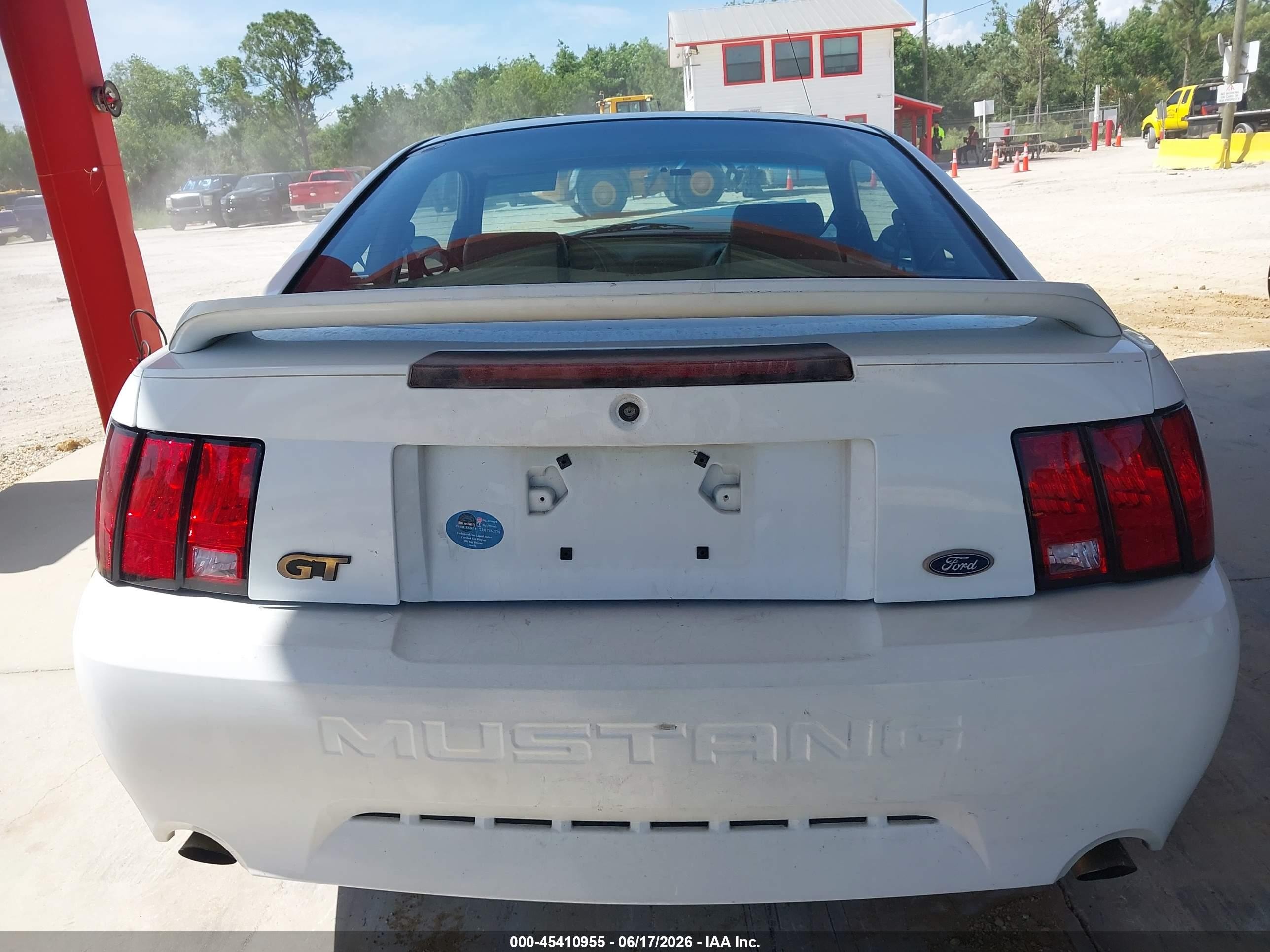 1999 Ford Mustang Gt White vin: 1FAFP42X0XF142398