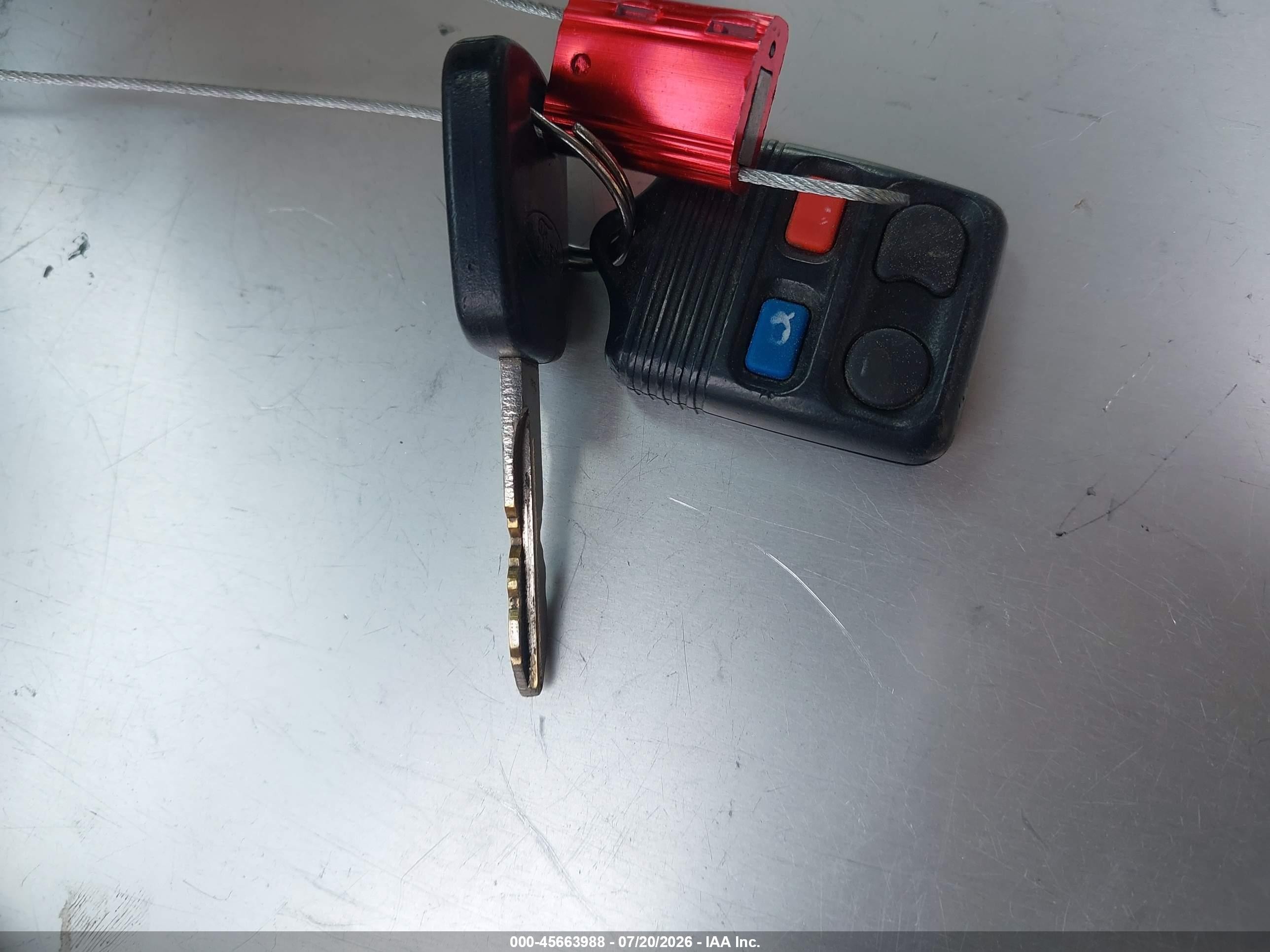 2001 Ford Mustang Gt Серебряный vin: 1FAFP42X11F159900