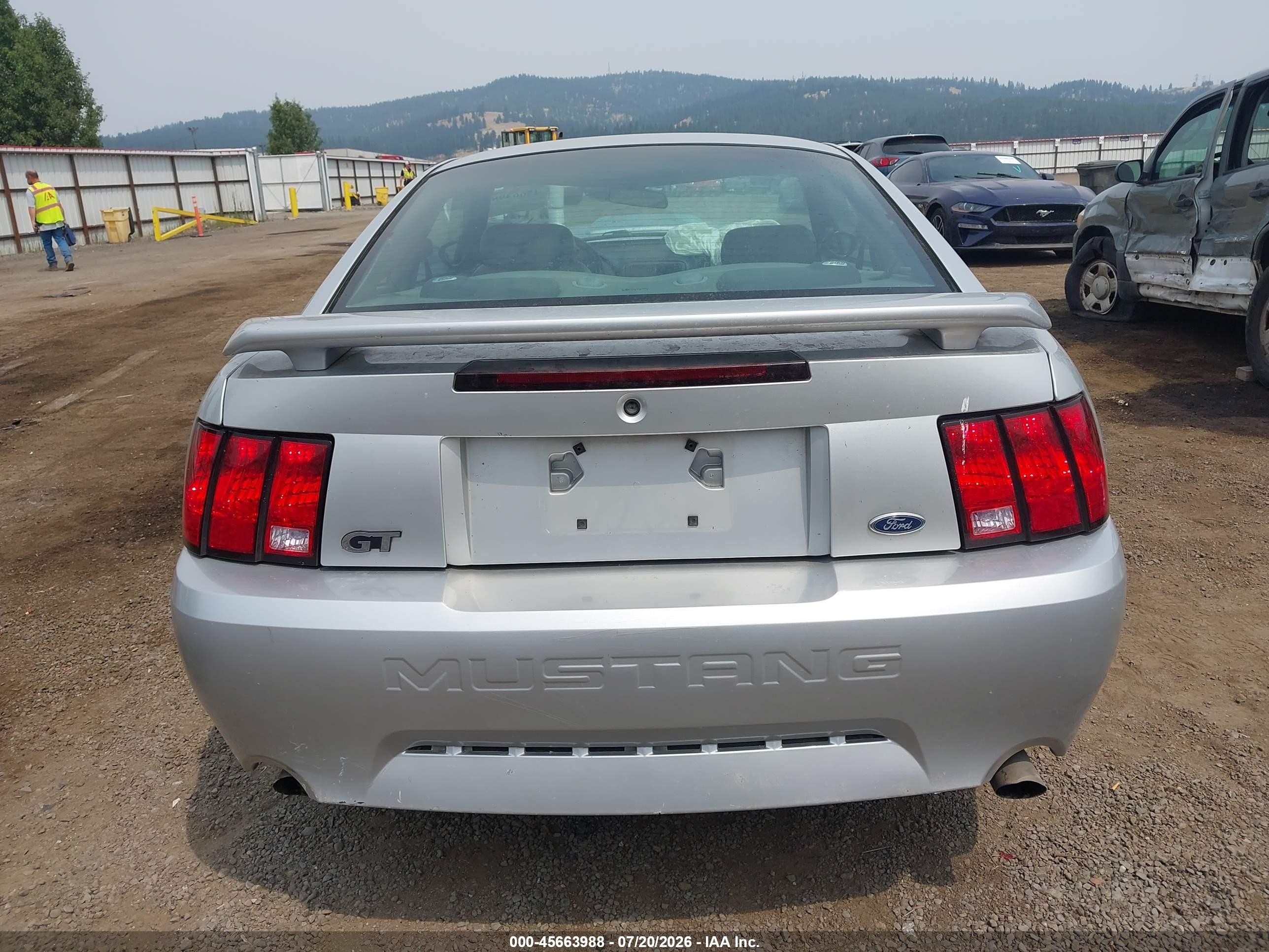 2001 Ford Mustang Gt Серебряный vin: 1FAFP42X11F159900