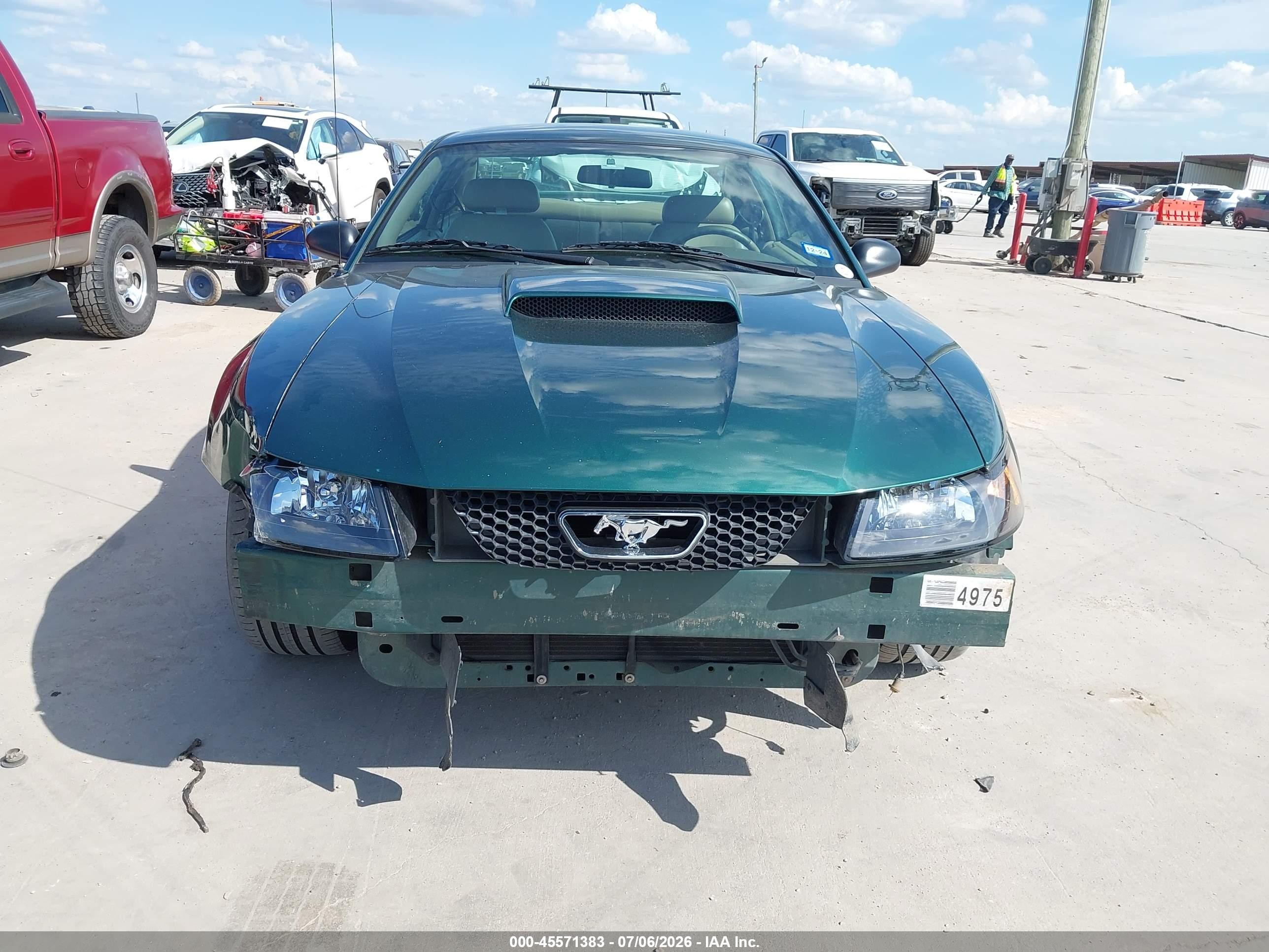 2002 Ford Mustang Gt Deluxe/gt Premium Green vin: 1FAFP42X12F161969