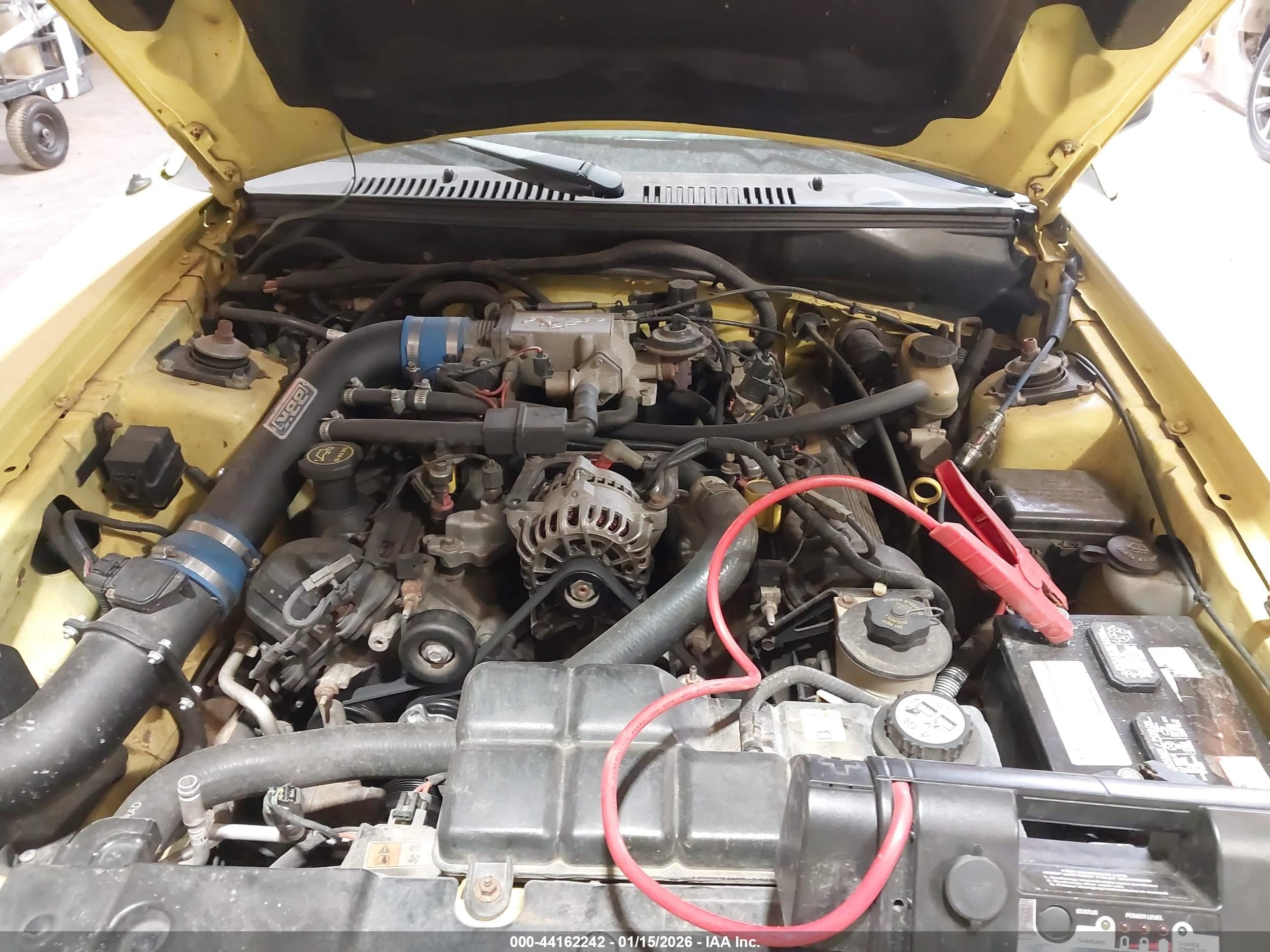 2002 Ford Mustang Gt Yellow vin: 1FAFP42X12F202987